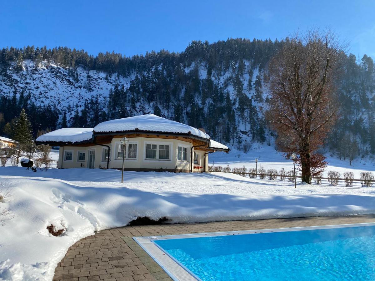 Berghof-Chalet view 2