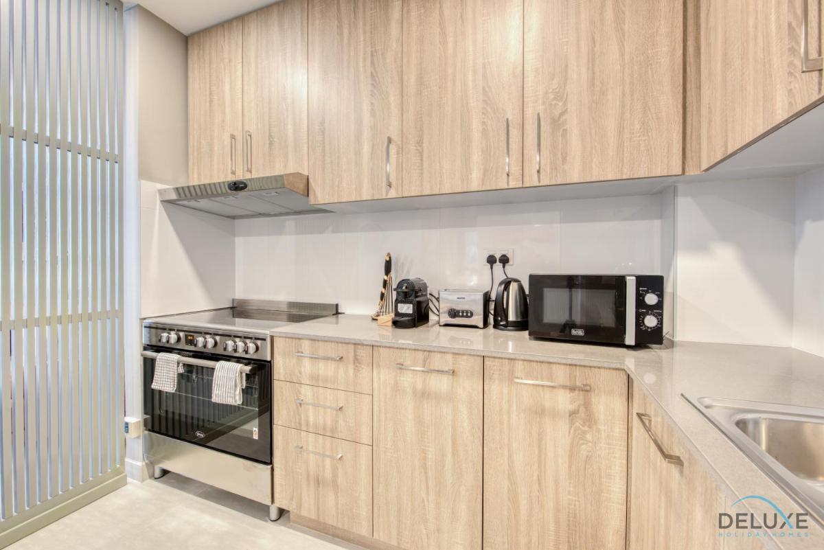 Charming 2BR at Rawda Parkview Town Square Dubailand by Deluxe Holiday Homes