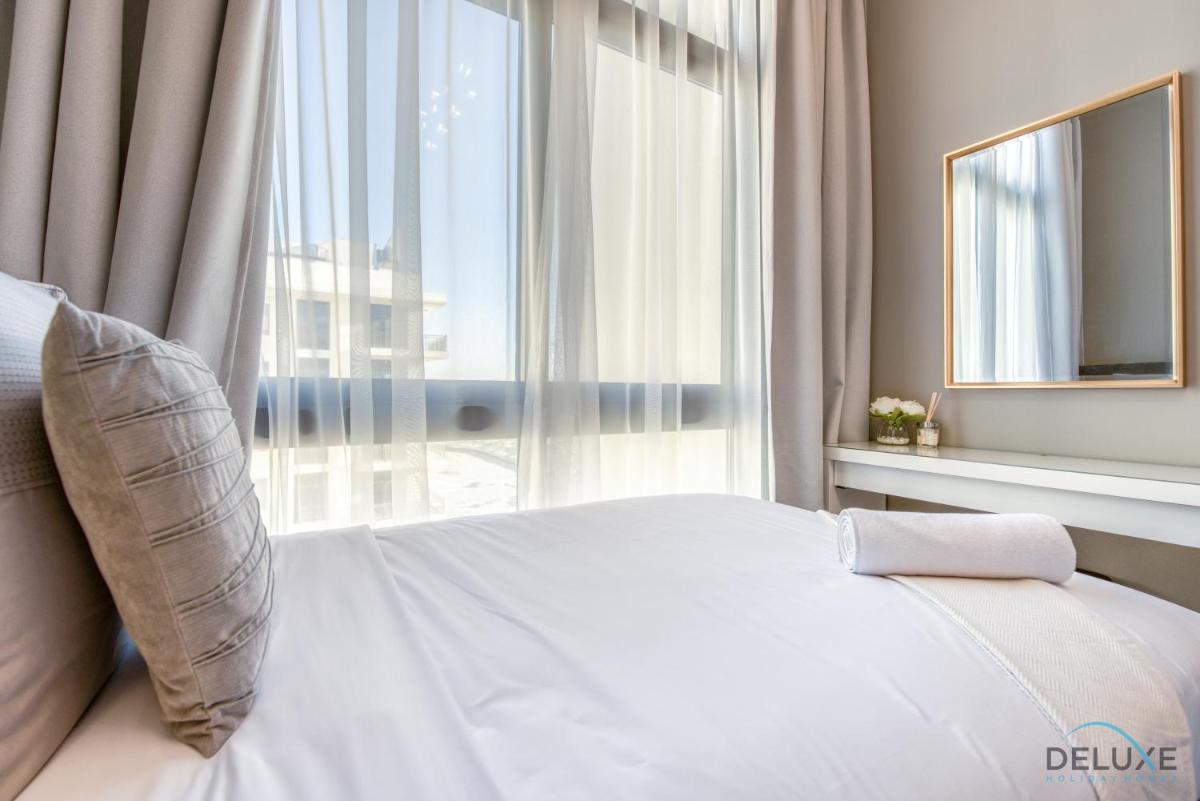 Charming 2BR at Rawda Parkview Town Square Dubailand by Deluxe Holiday Homes
