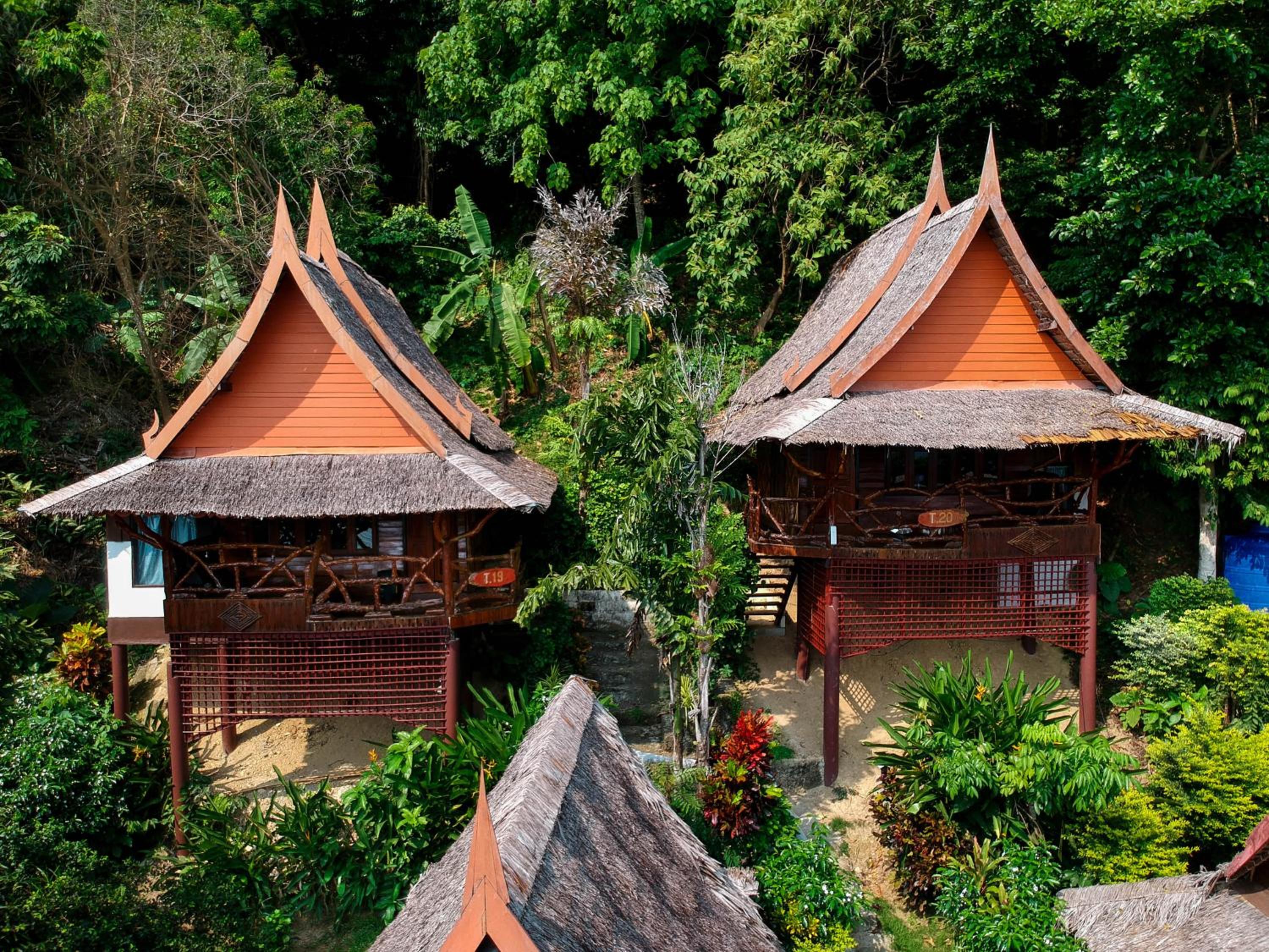 Hotel Phi Phi Relax Beach Resort - Image 1