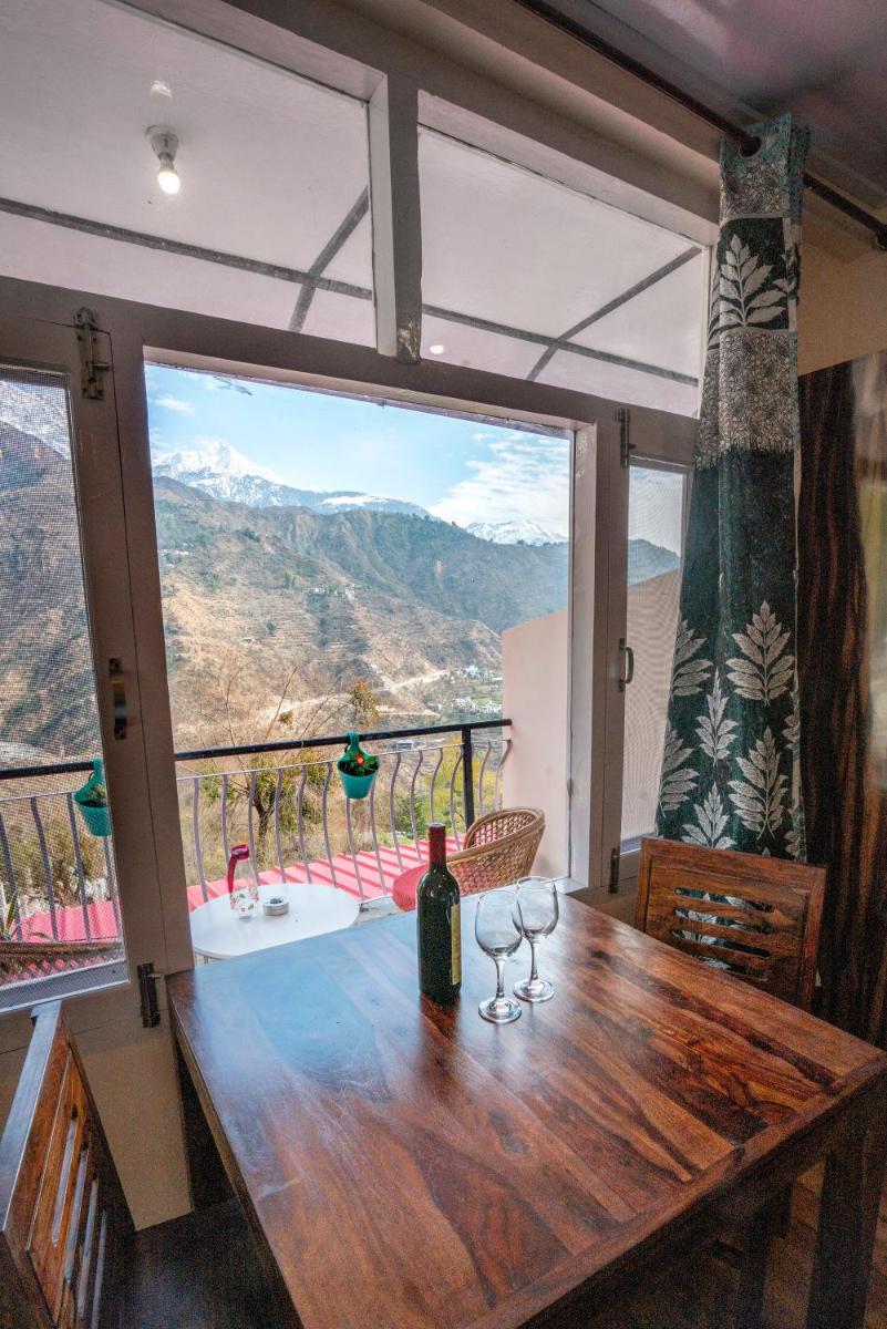 Eco Loft- Mountain View Apartment view 5