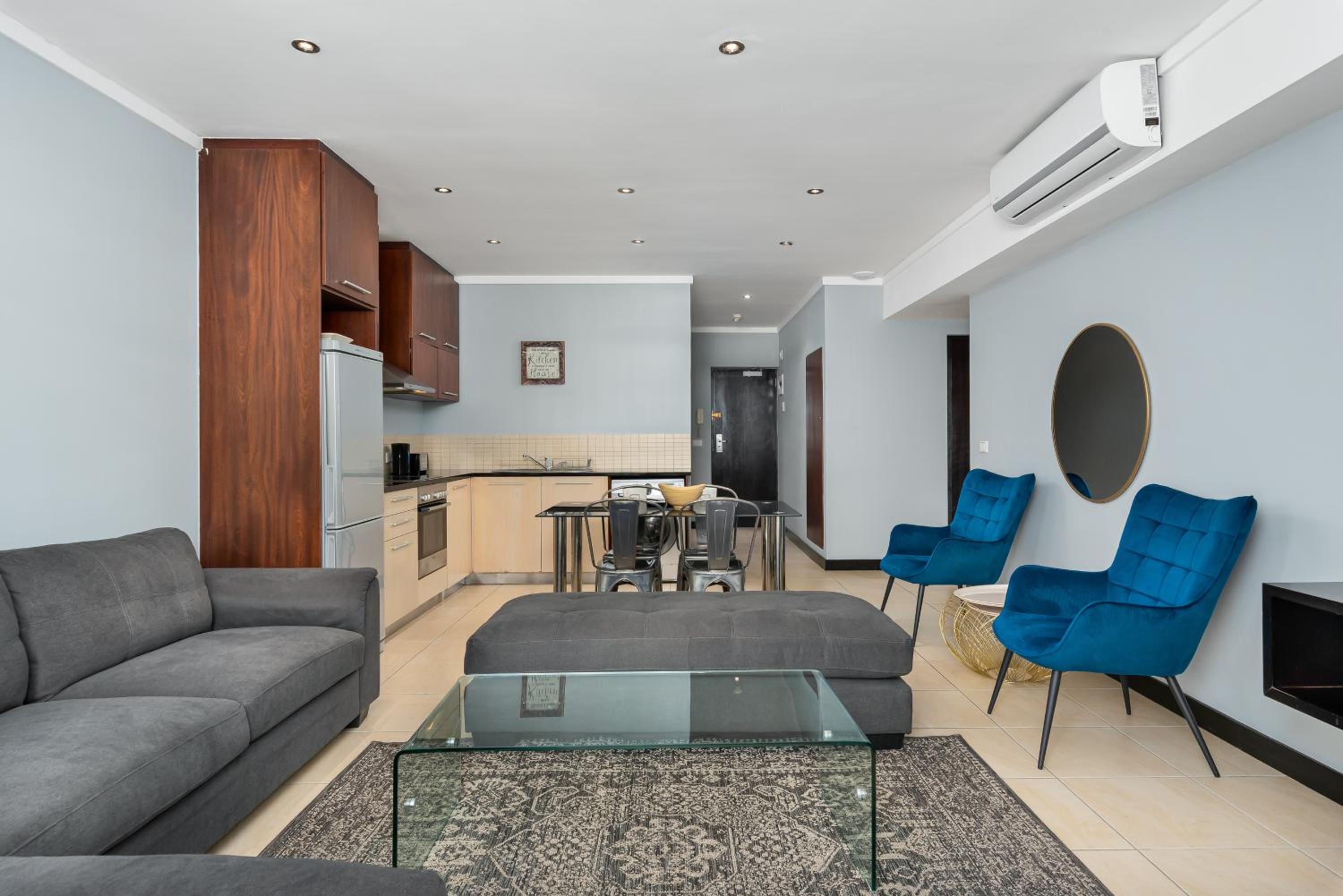 Icon Apartments