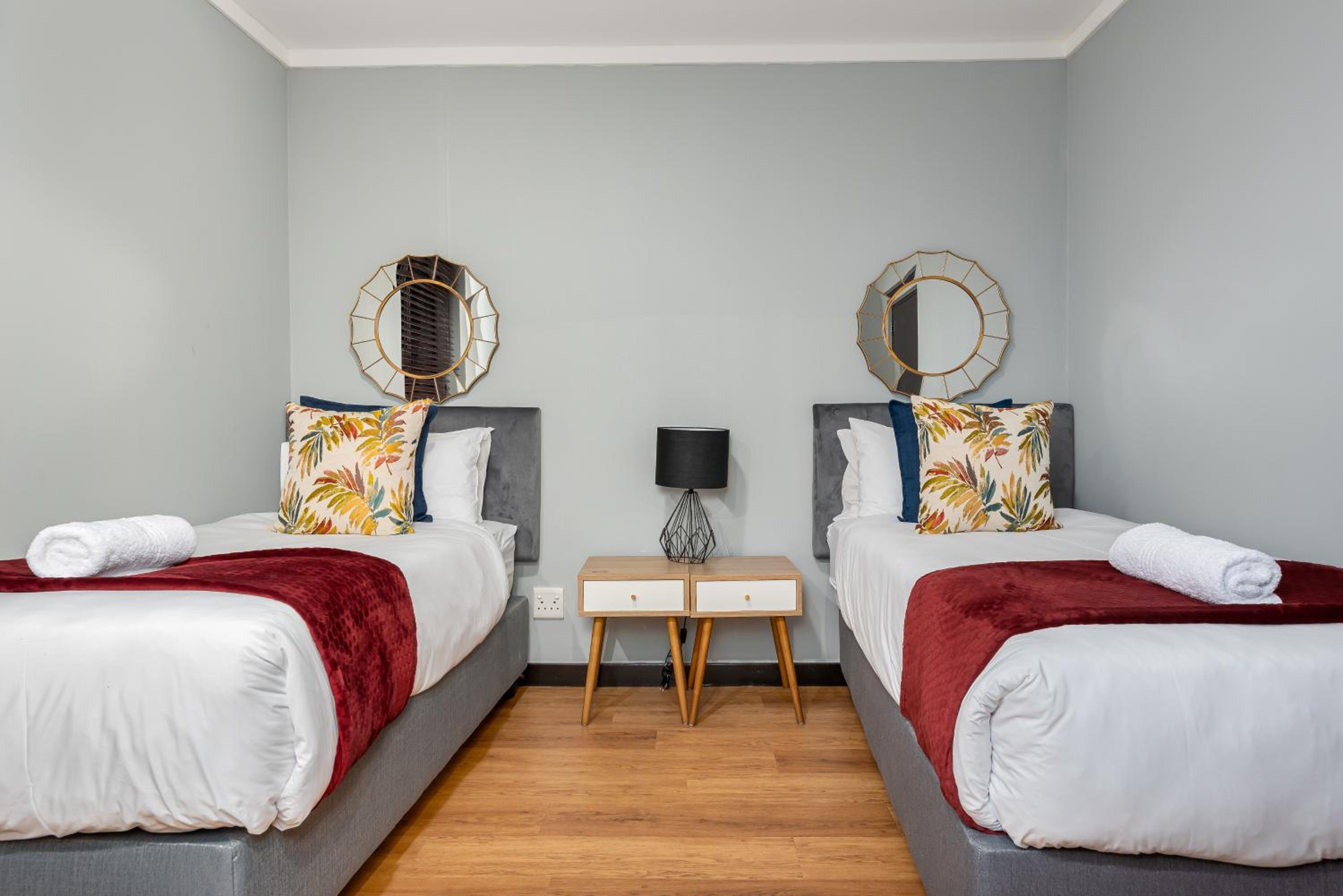 Icon Apartments