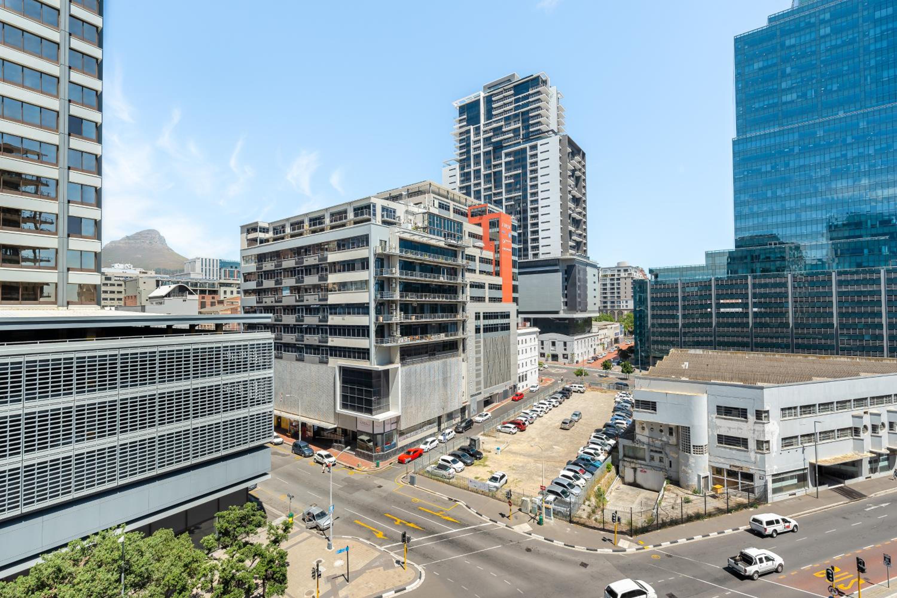 Icon Apartments