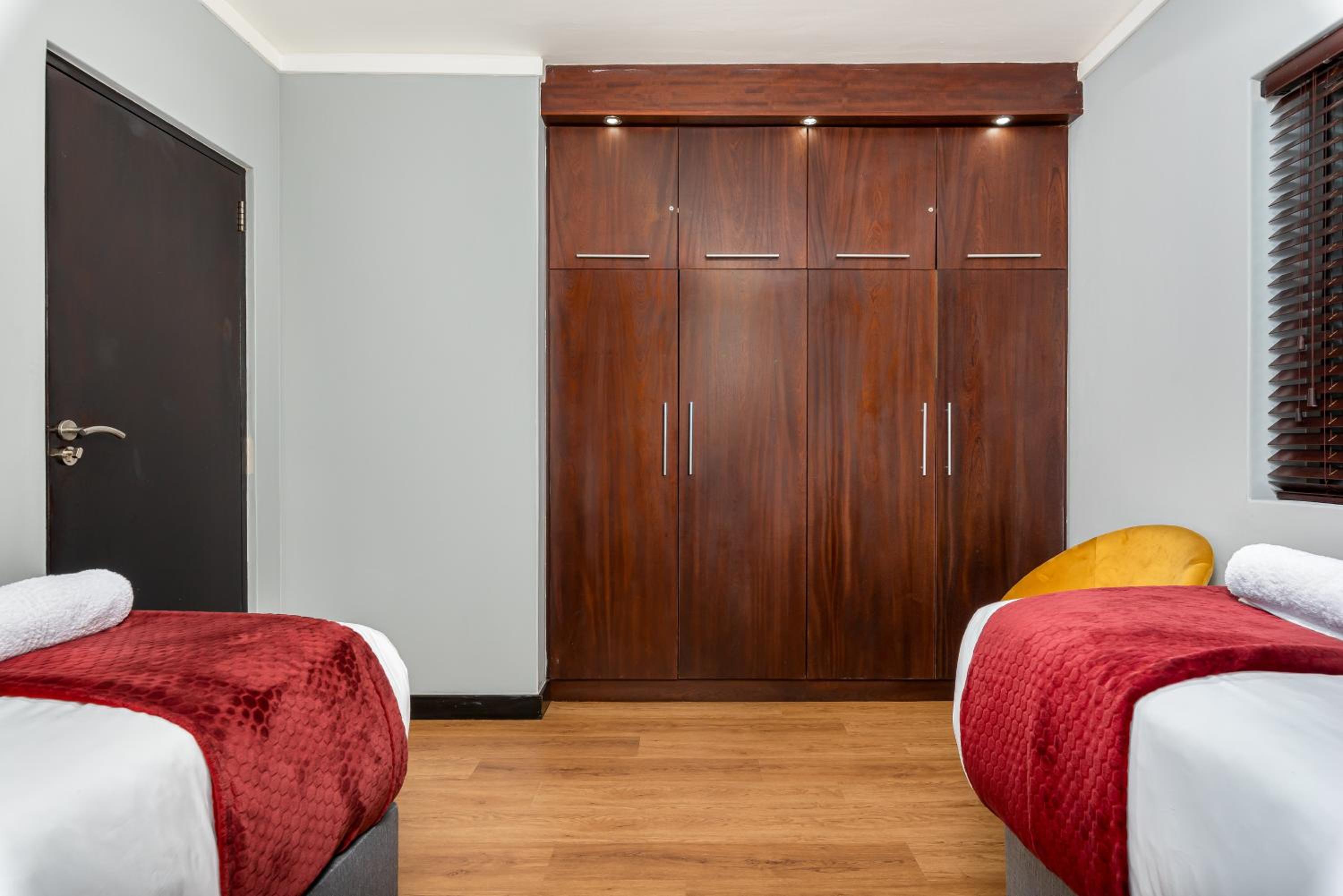 Icon Apartments