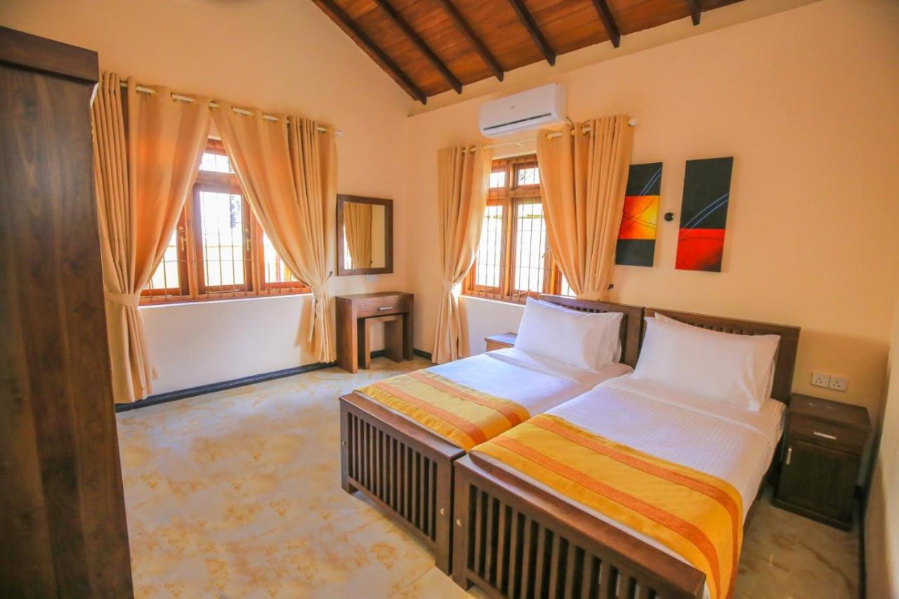 Negombo Andersson Luxury House view 5