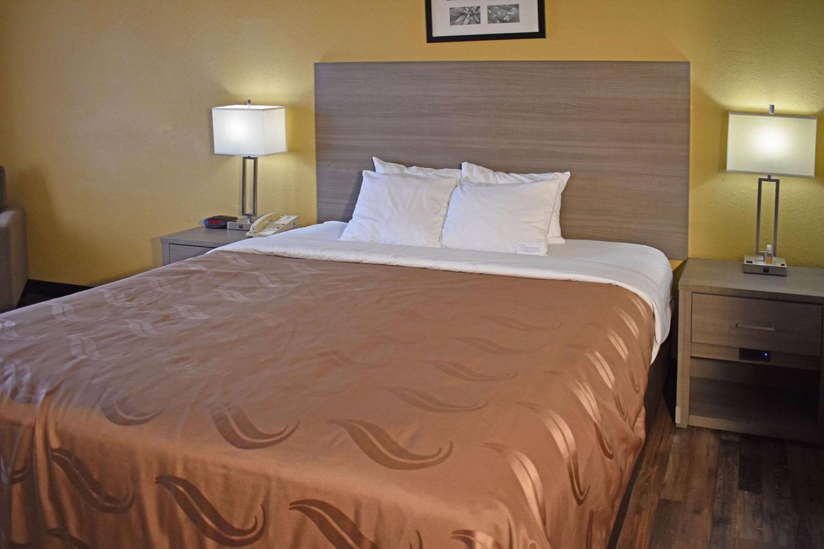 Quality Inn Suites Kearneysville - Martinsburg - Property Image 23