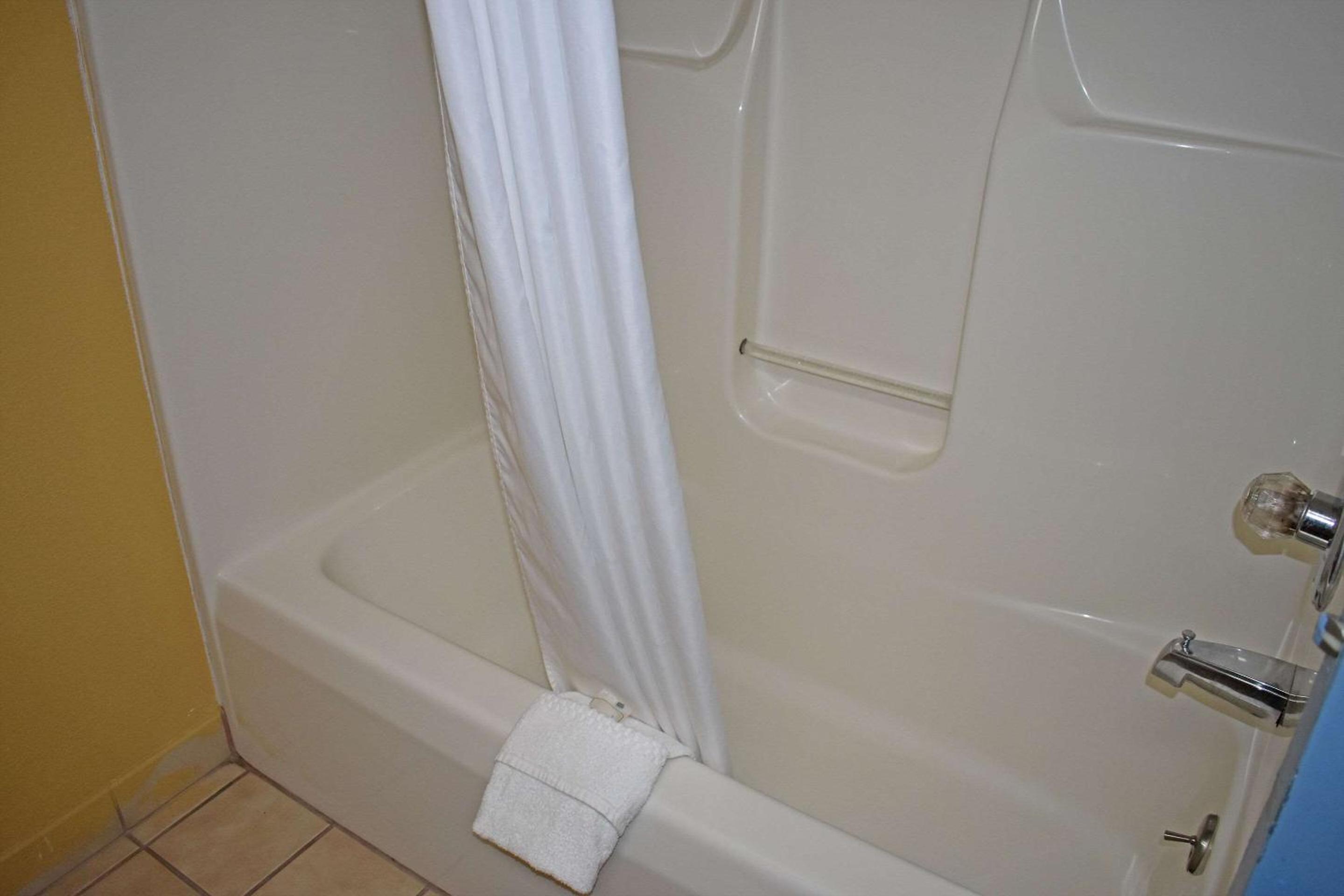Quality Inn Suites Kearneysville - Martinsburg - Property Image 15