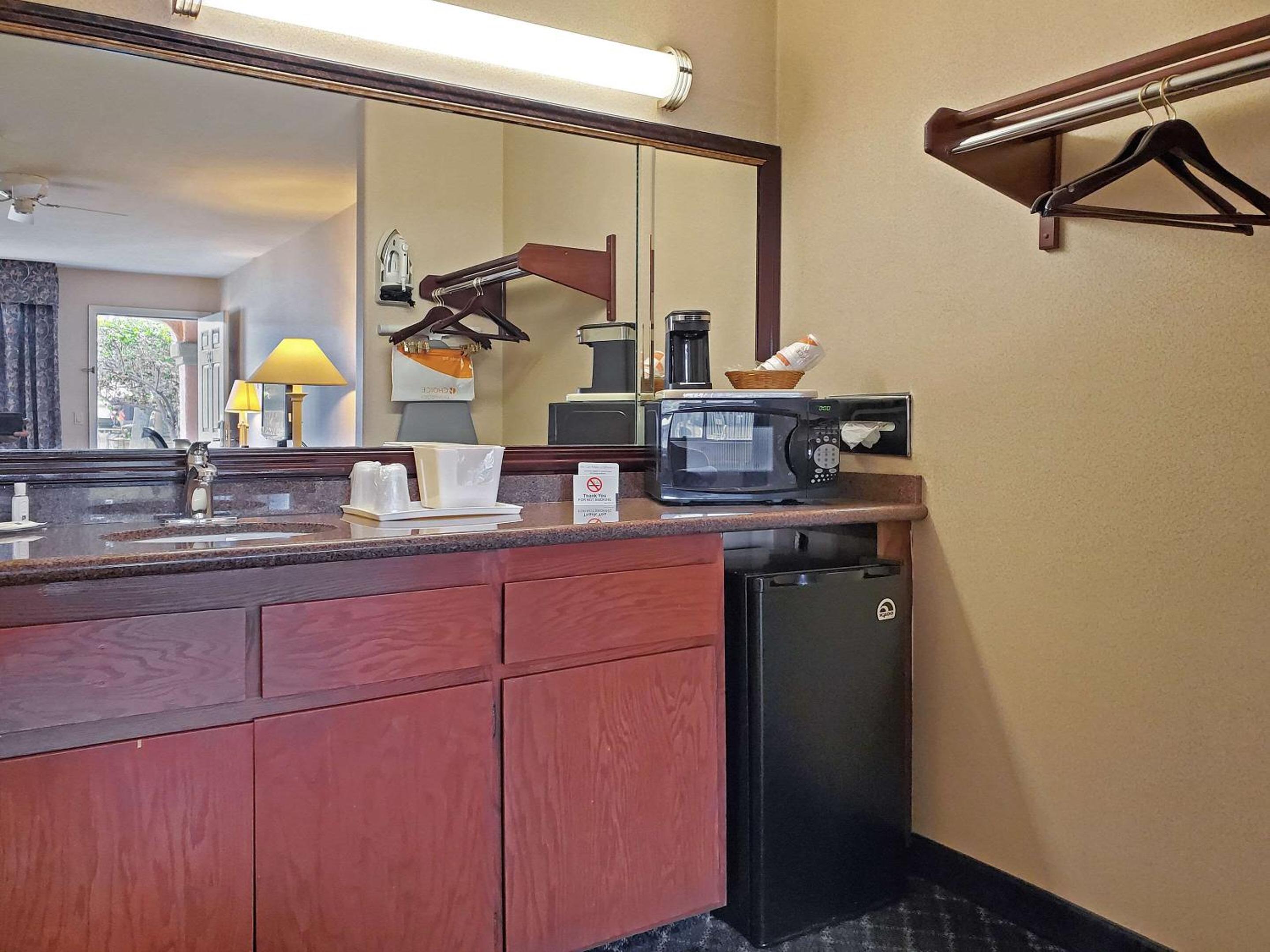 Quality Inn Santa Nella on I-5 - Property Image 4