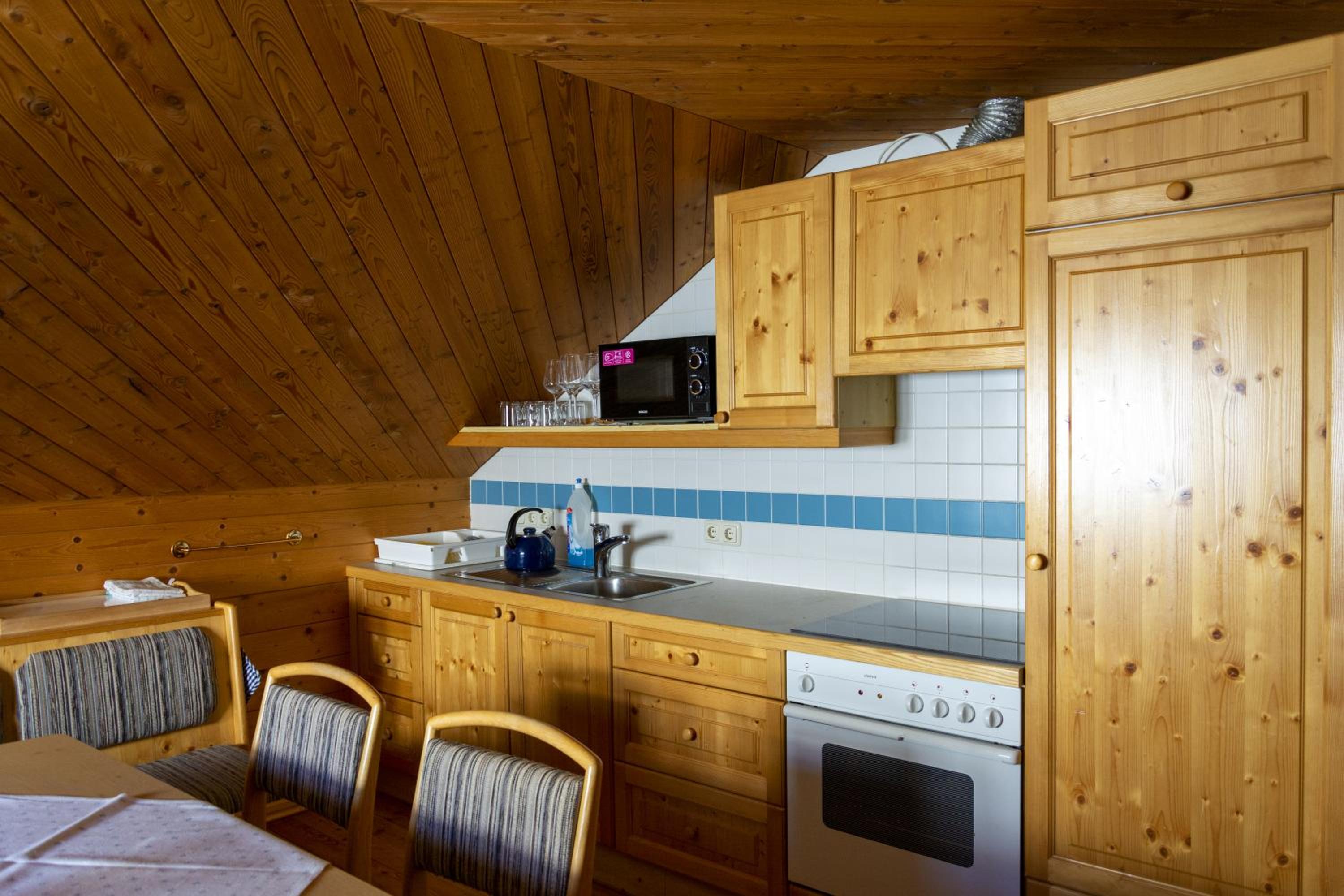 Wallackhaus hütte