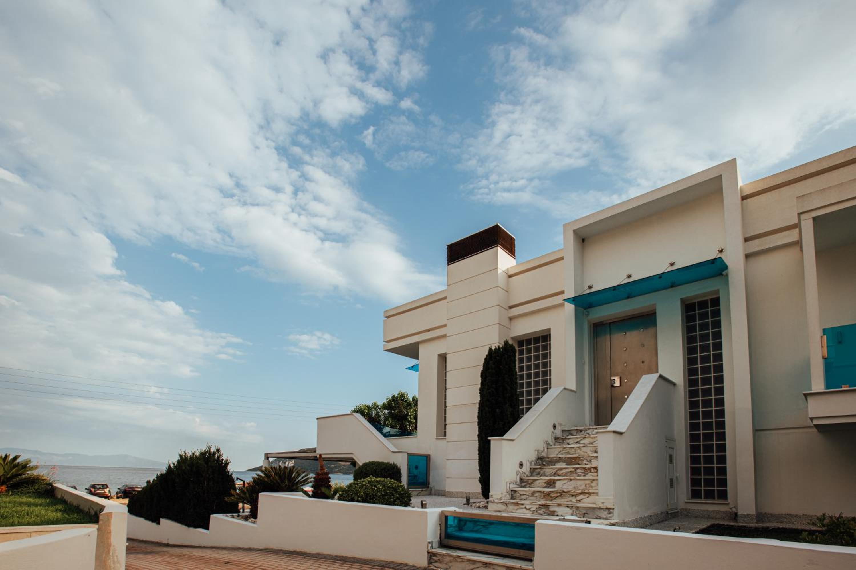 Sapphire Luxury Villa view 2