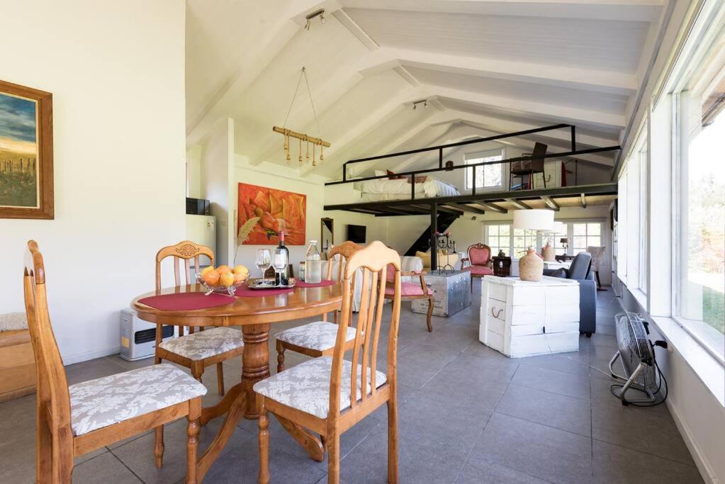 Casa Galpón en la Laguna de Aculeo