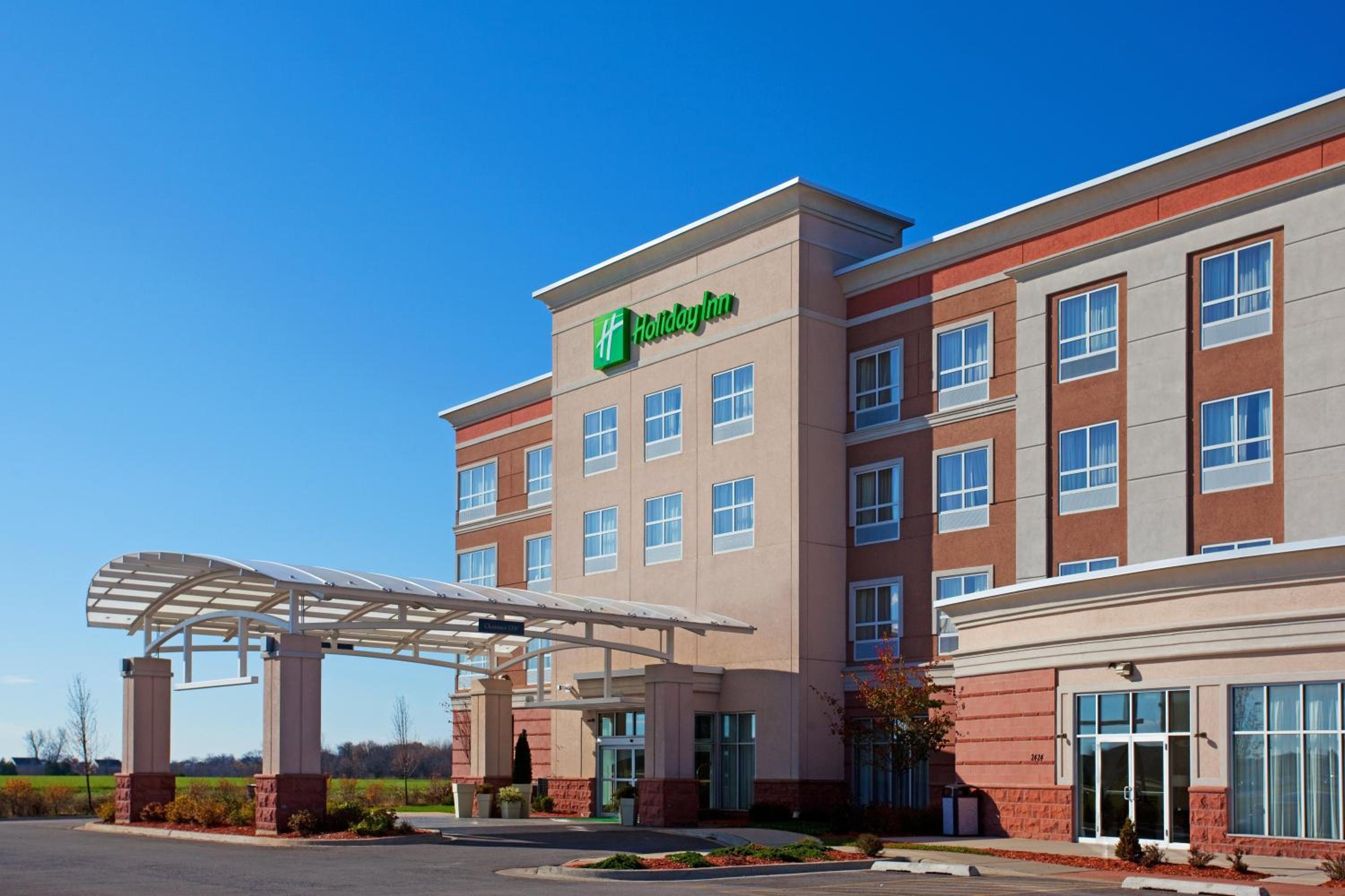 Aurora Vacations - Holiday Inn Aurora North - Naperville, an IHG Hotel - Property Image 27