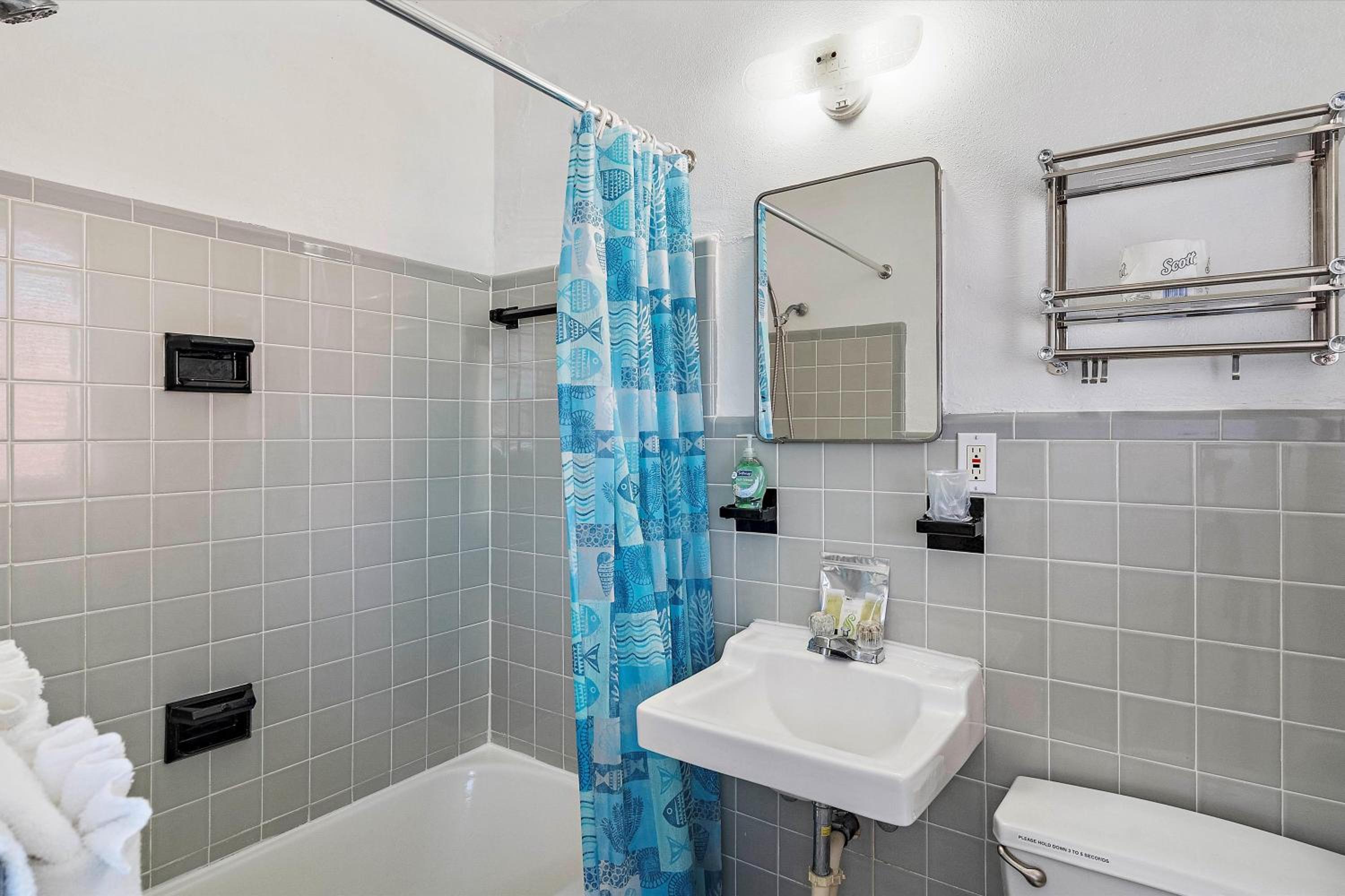 Malibu Resort Motel