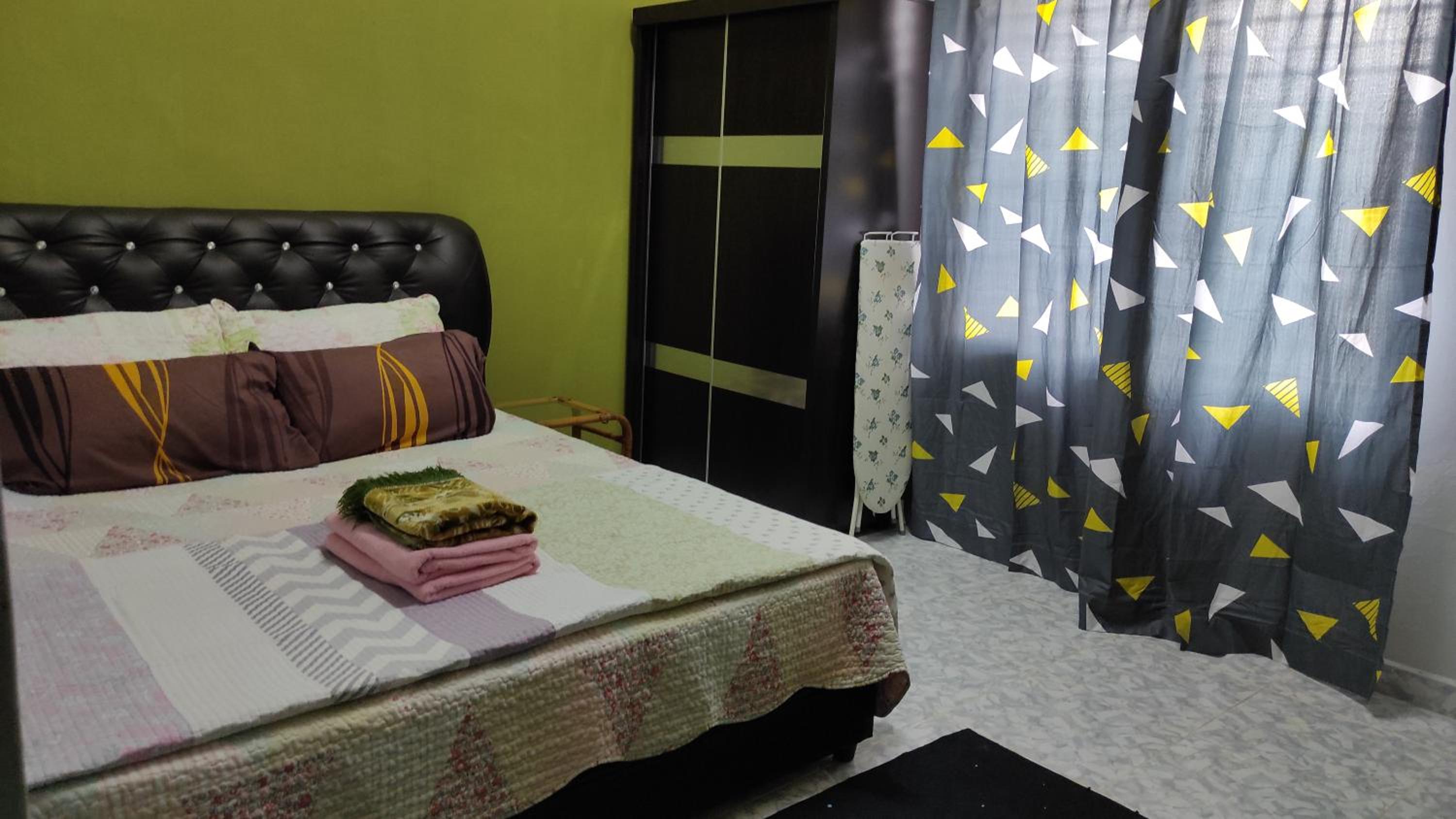 Homestay Opah Parit Buntar, Perak photo 3