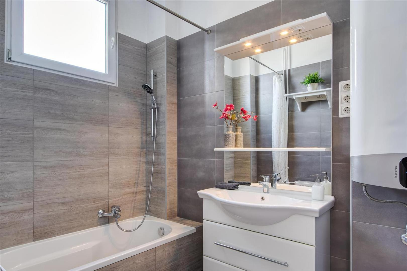 Premium Studio Szervita Square