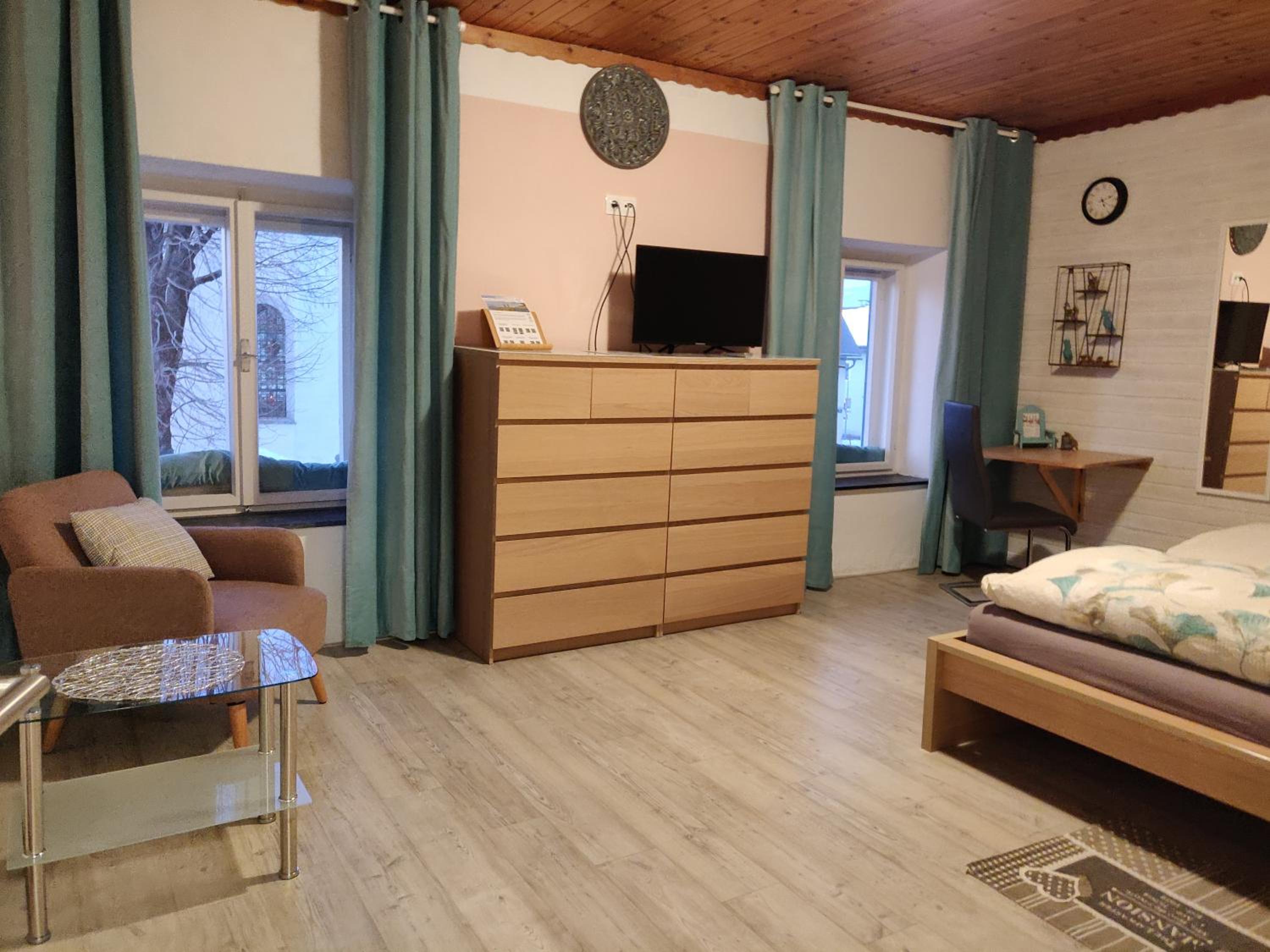 B&B Leonhard 7