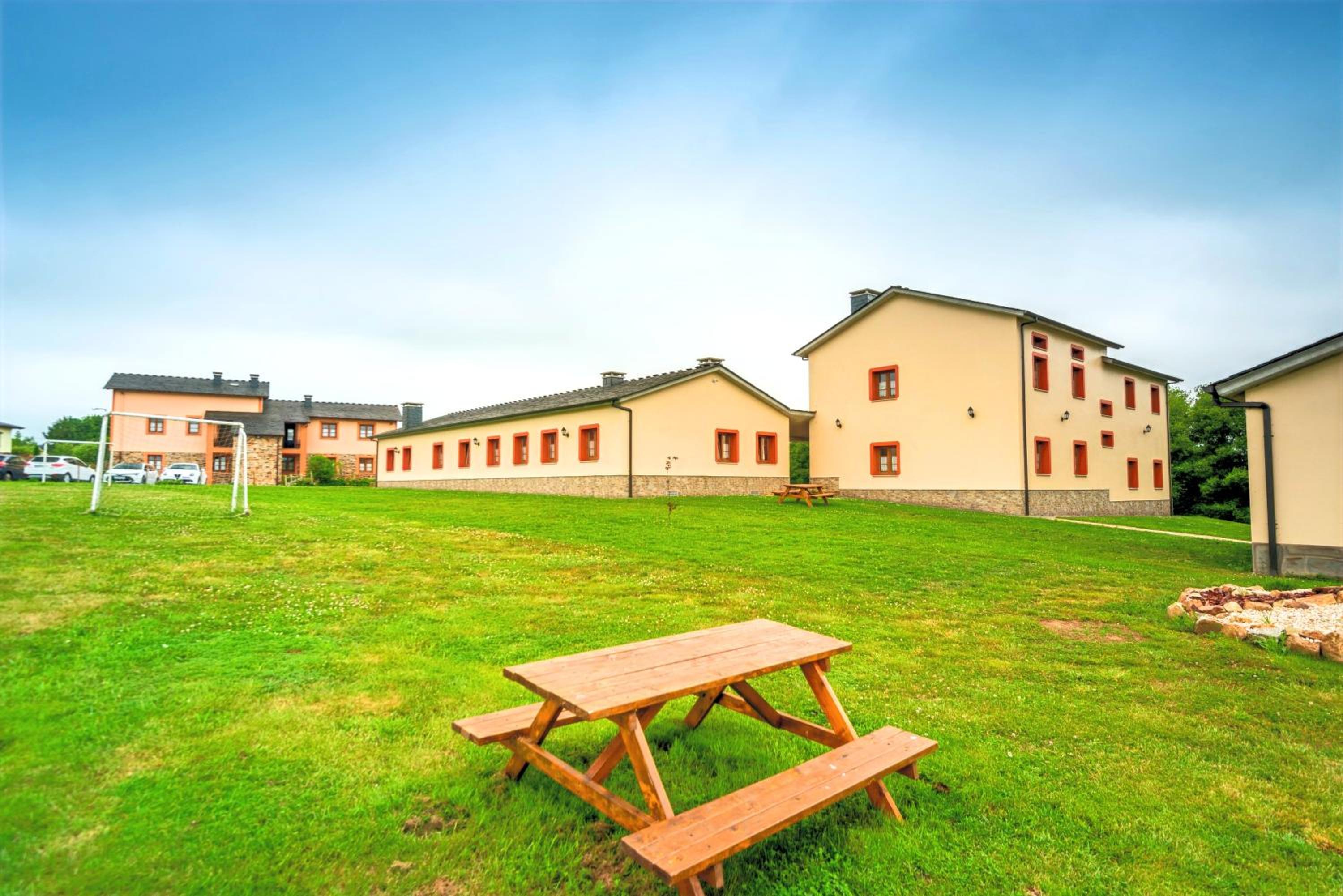 Apartamentos Navalin