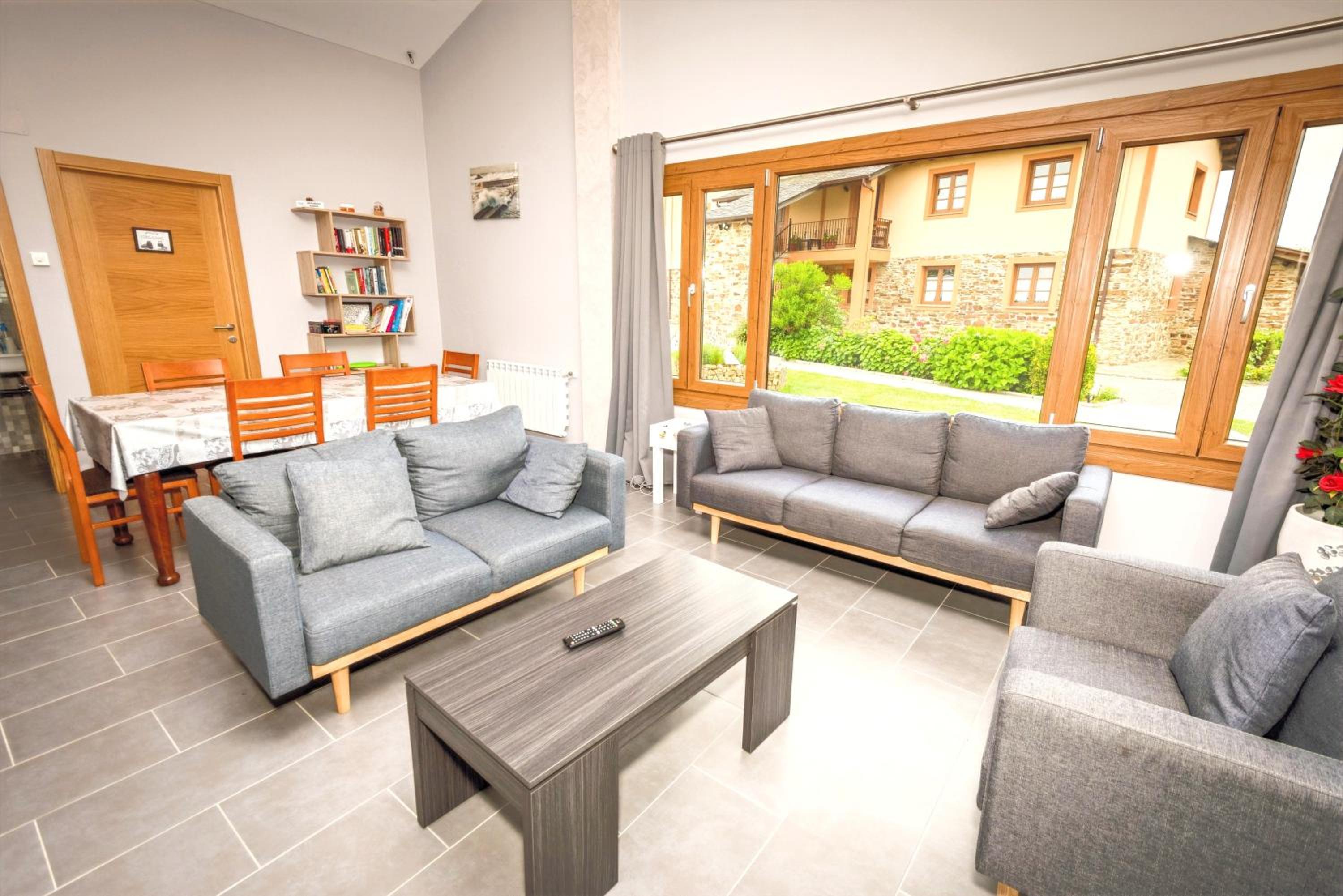 Apartamentos Navalin