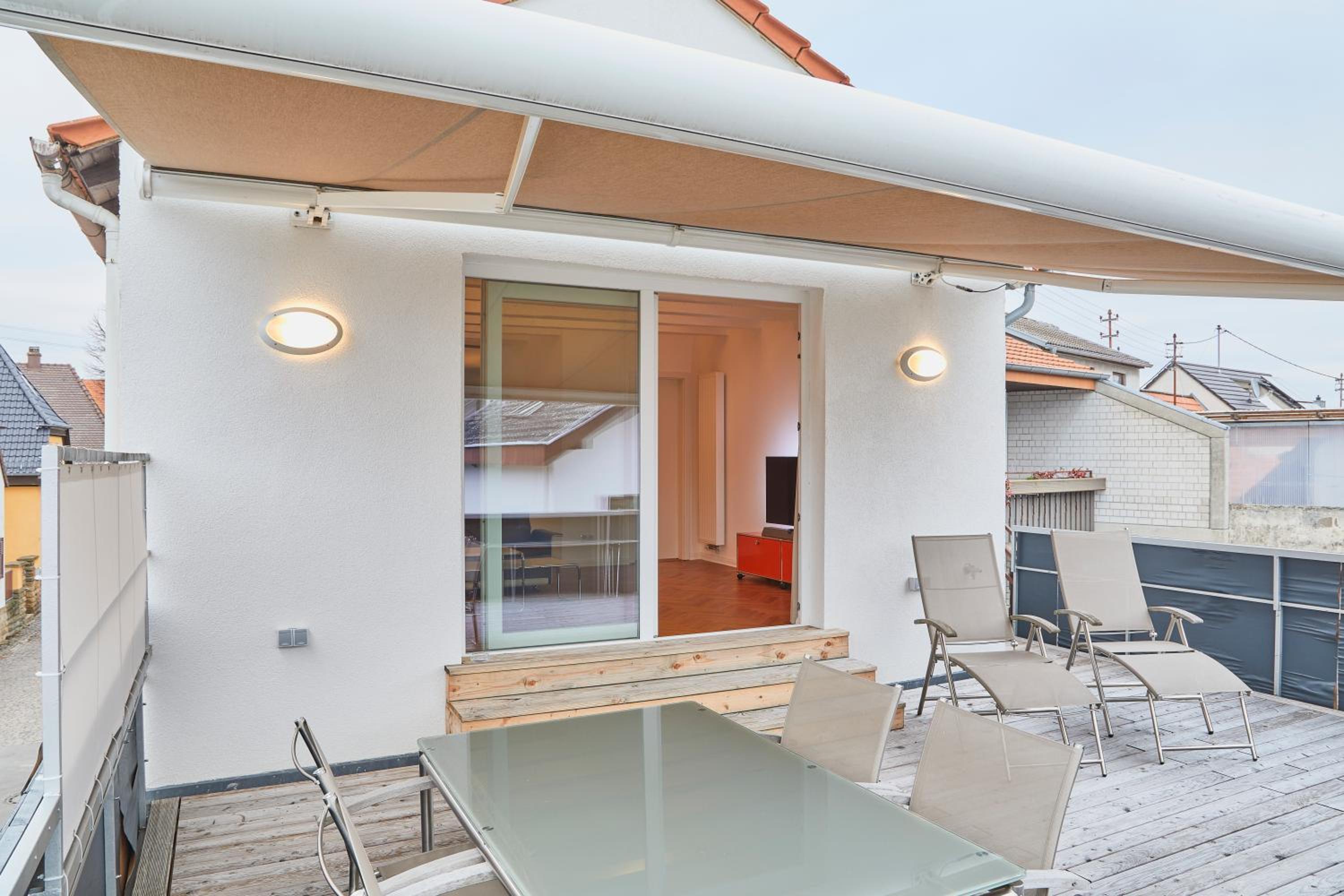 Klimatisierte Wohnung mit großer Terrasse