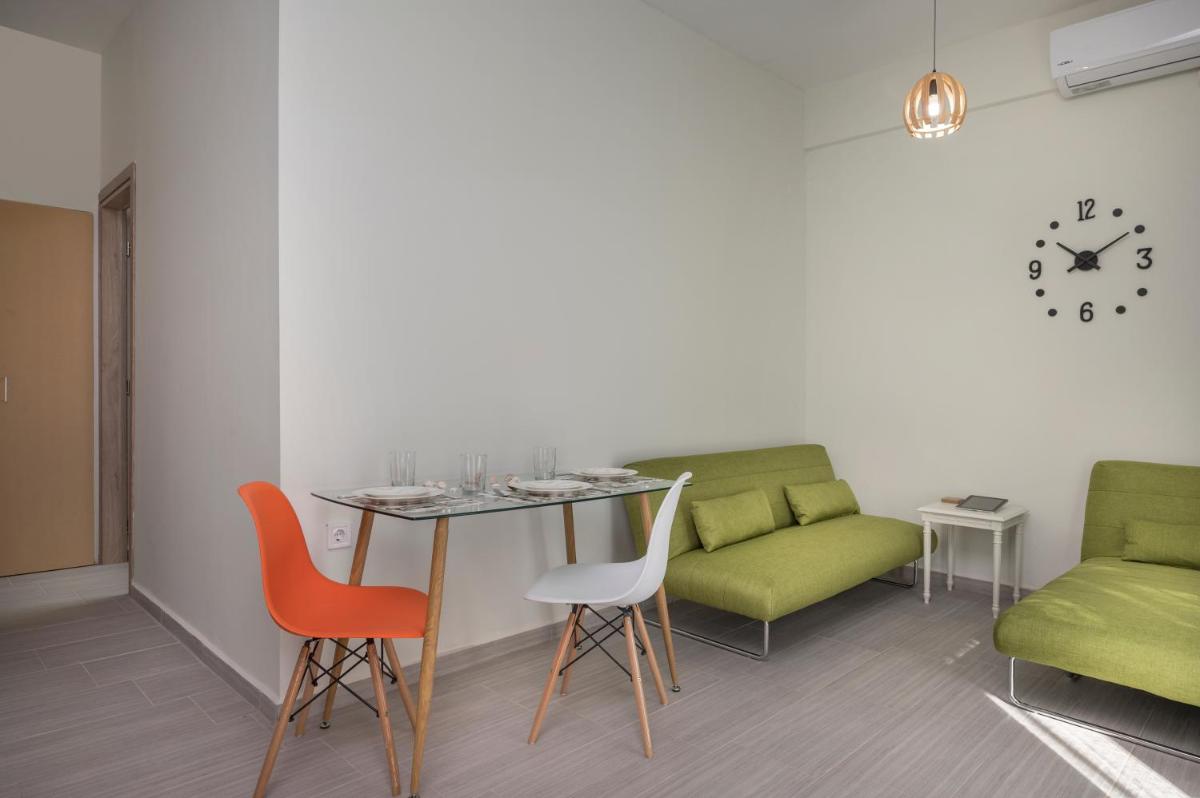 Sea Breeze Apartments view 4