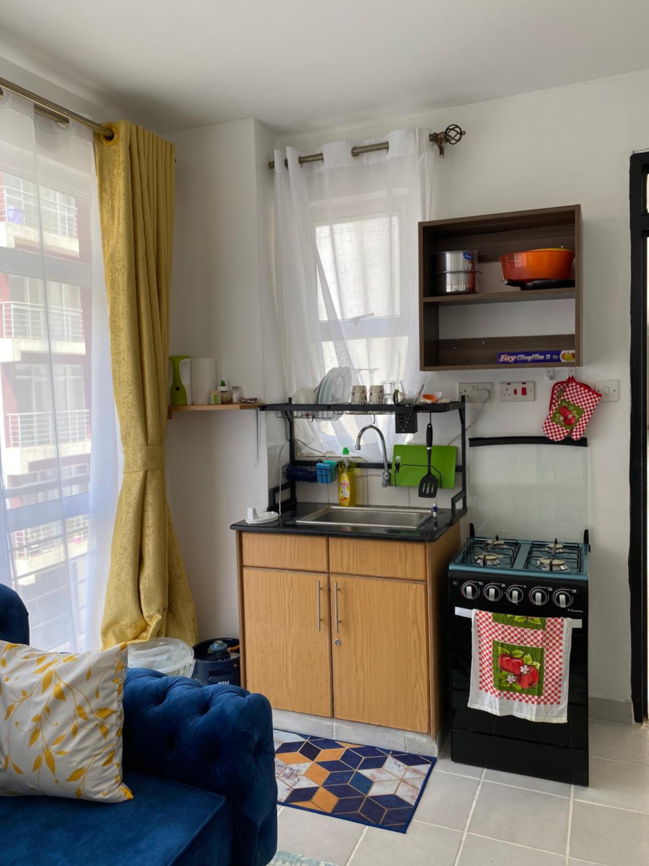 Lyshima’s Cozy Studio view 3
