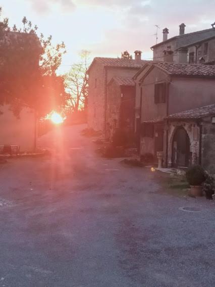 Il Borgo Del Lupo Relax Family Apartments in Tuscany with Restaurant & Swimming Pool