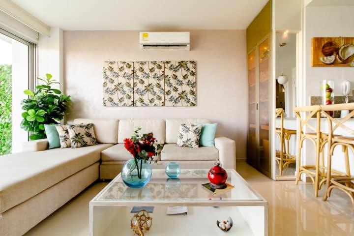 Hermoso apartamento con todas las comodidades acceso directo a la playa ubicado en el edificio Morros Epic