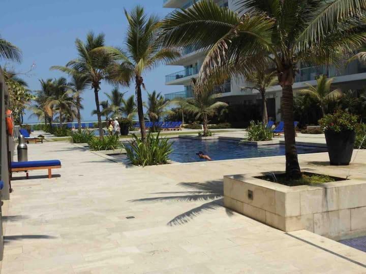 Hermoso apartamento con todas las comodidades acceso directo a la playa ubicado en el edificio Morros Epic