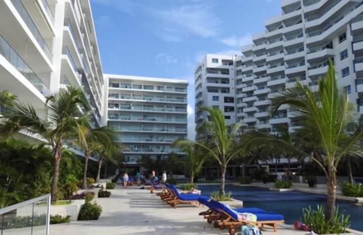 Hermoso apartamento con todas las comodidades acceso directo a la playa ubicado en el edificio Morros Epic