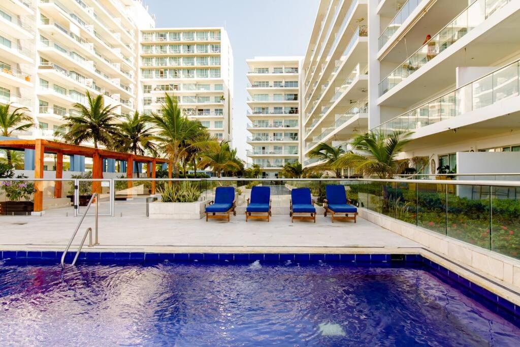 Hermoso apartamento con todas las comodidades acceso directo a la playa ubicado en el edificio Morros Epic