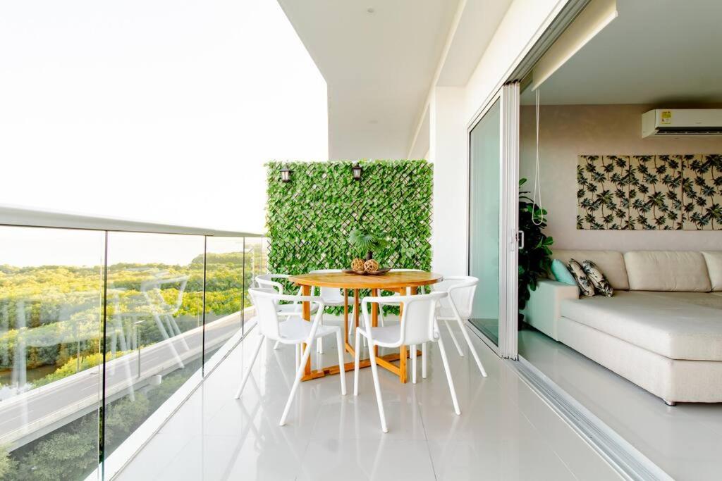 Hermoso apartamento con todas las comodidades acceso directo a la playa ubicado en el edificio Morros Epic