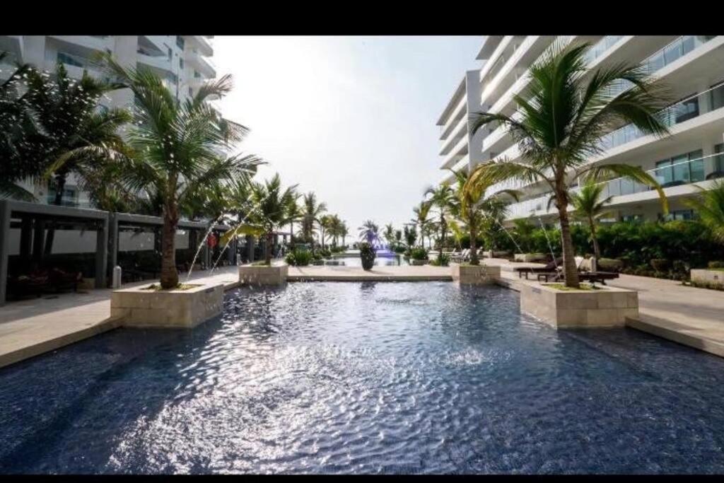 Hermoso apartamento con todas las comodidades acceso directo a la playa ubicado en el edificio Morros Epic