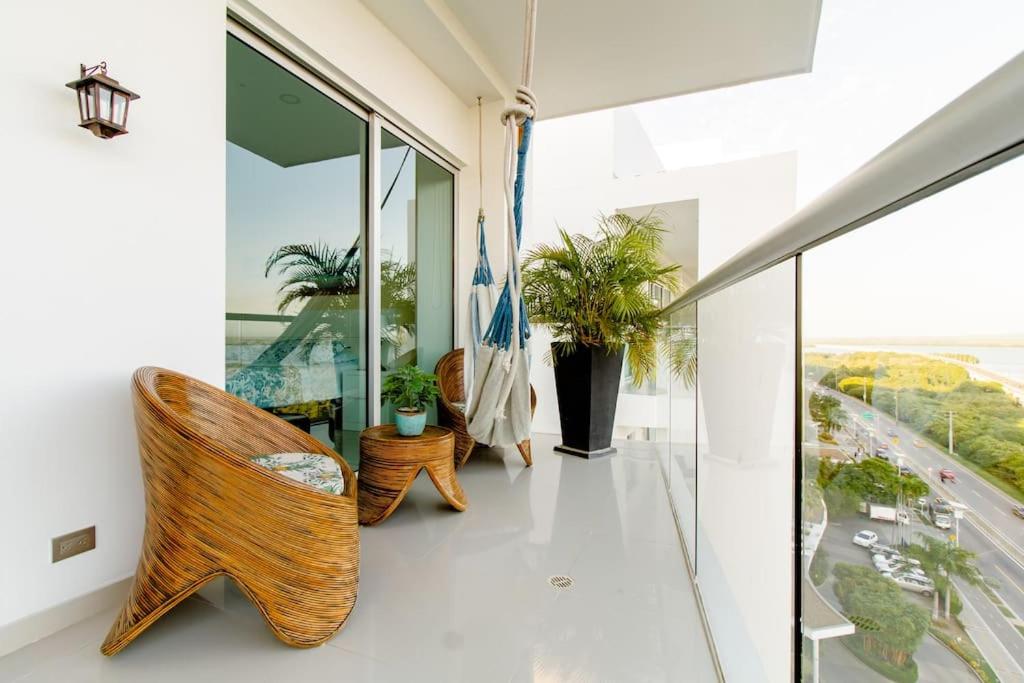 Hermoso apartamento con todas las comodidades acceso directo a la playa ubicado en el edificio Morros Epic