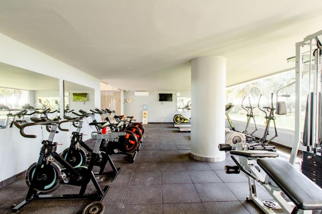 Hermoso apartamento con todas las comodidades acceso directo a la playa ubicado en el edificio Morros Epic