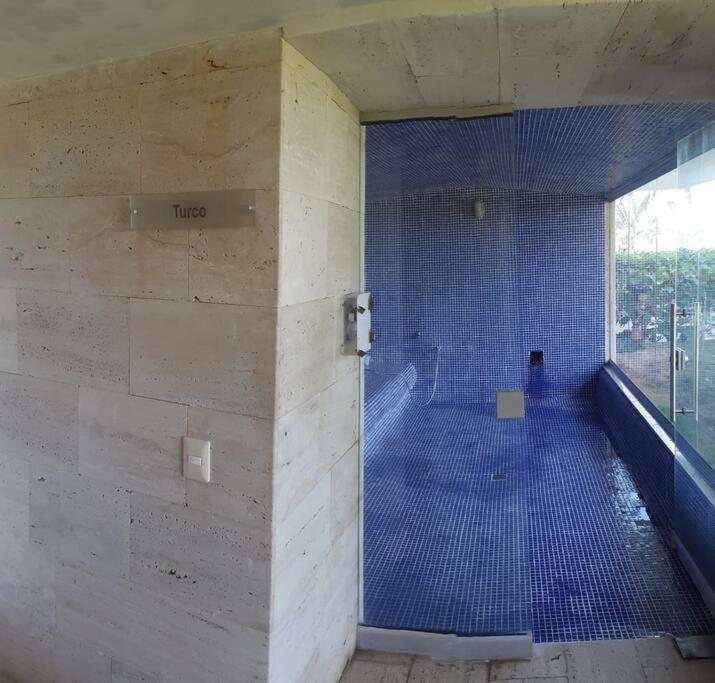 Hermoso apartamento con todas las comodidades acceso directo a la playa ubicado en el edificio Morros Epic