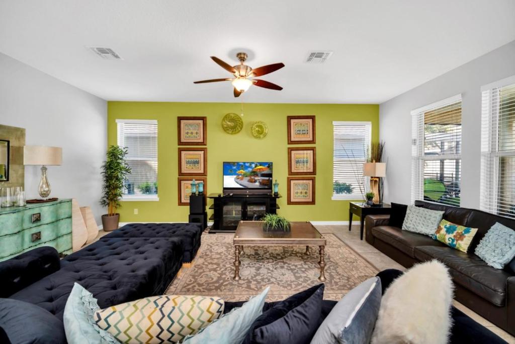 Cozy St Patrick Pool & Spa Home view 3