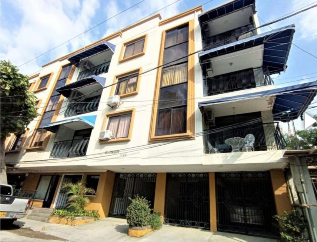 Rodadero - Edificio El Parador, comodo apartamento, edificio frente al mar!