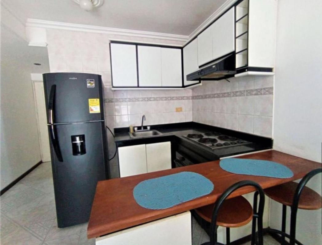 Rodadero - Edificio El Parador, comodo apartamento, edificio frente al mar!
