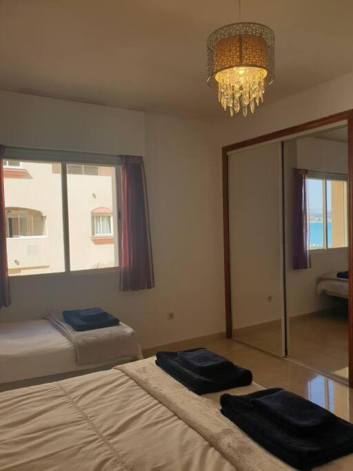 Estepona port beachside apartment - Marina Bay