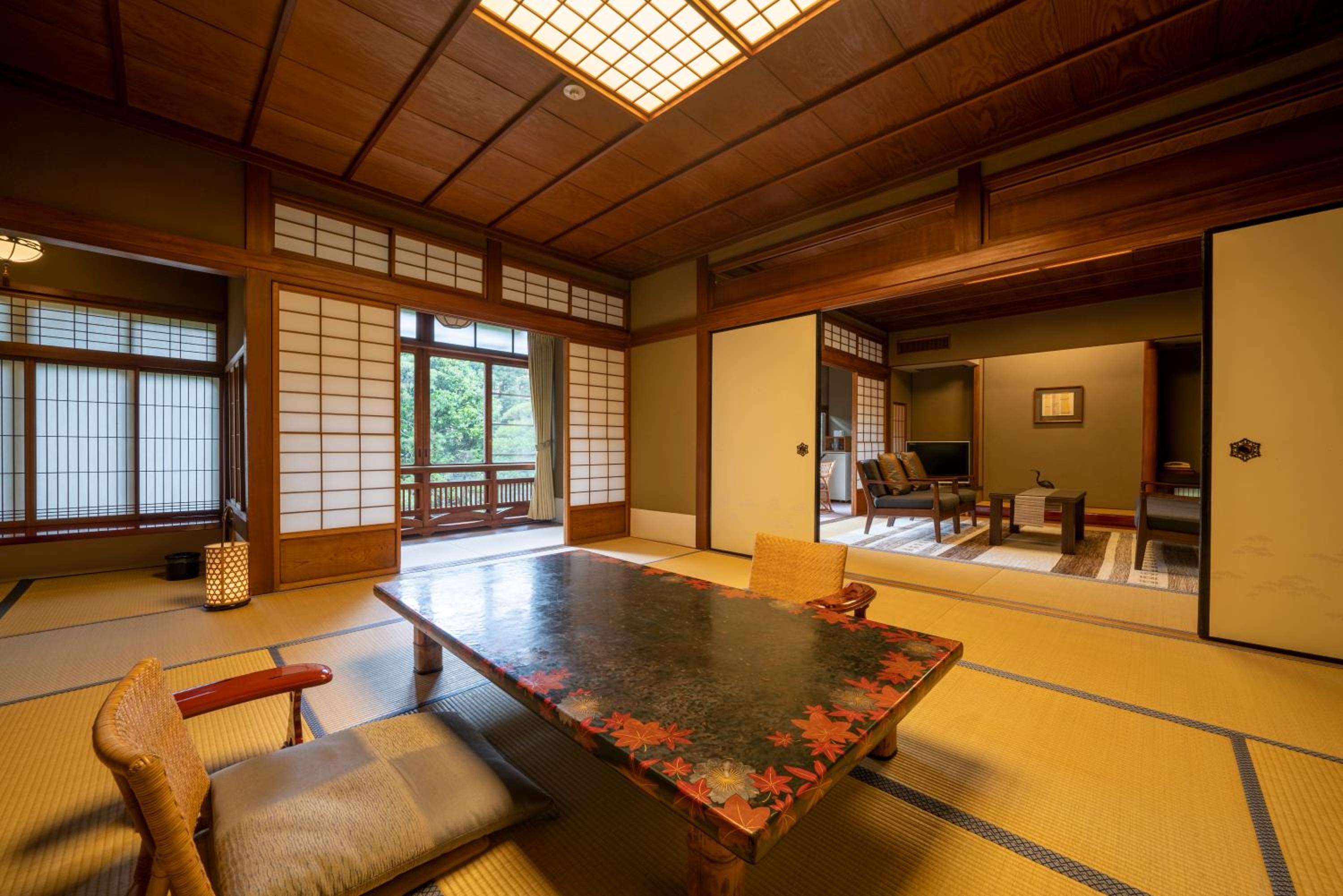 Nishimuraya Honkan