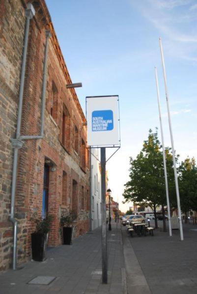 Port Adelaide Backpackers