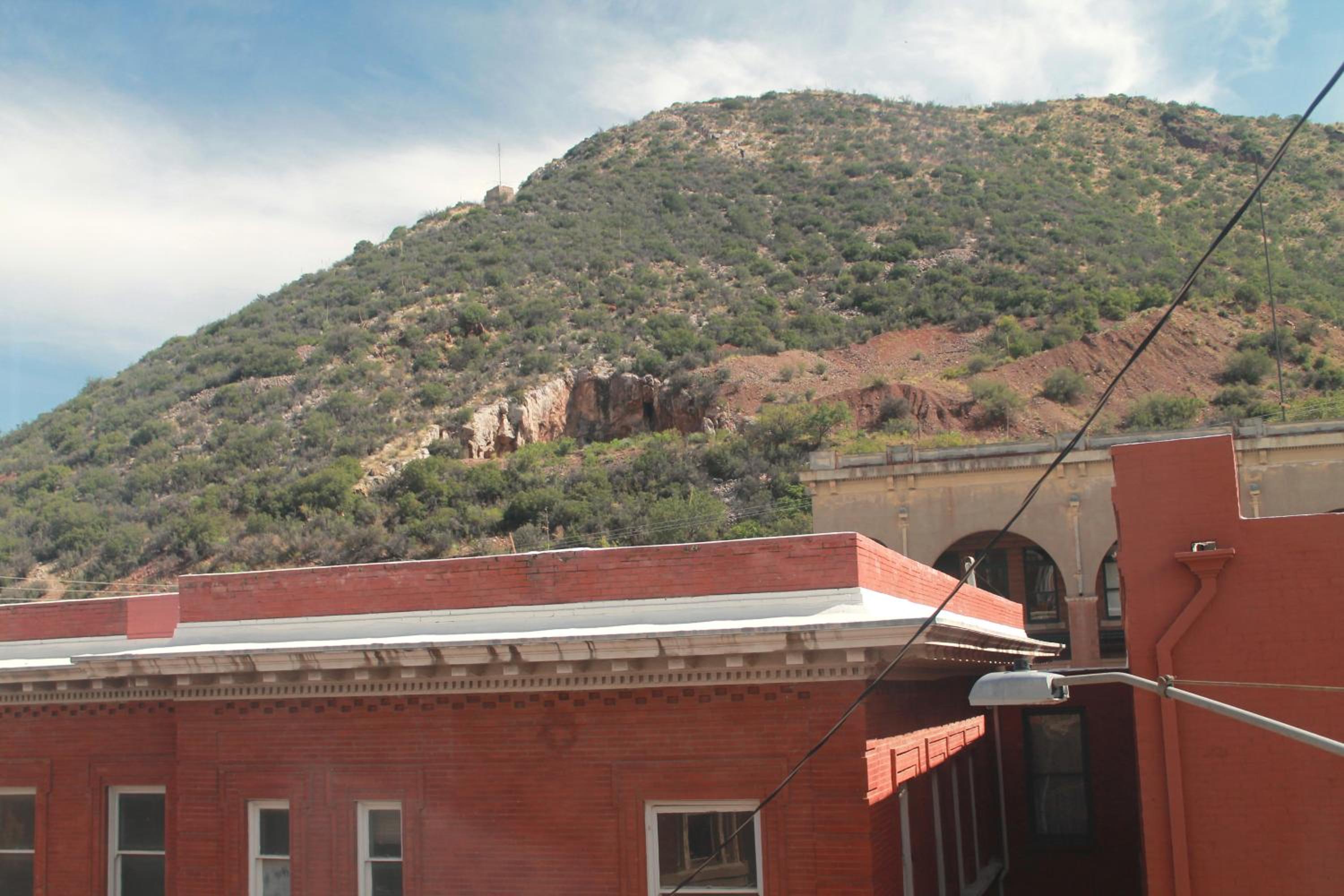 Canyon Rose Hotel view 4