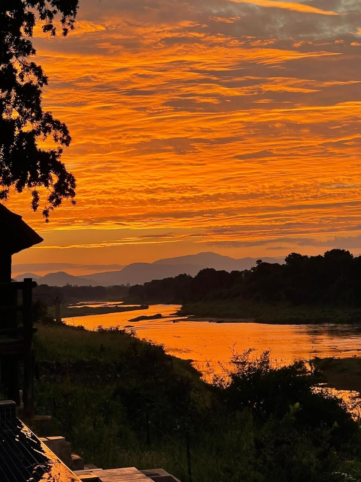 Rio Vista Lodge