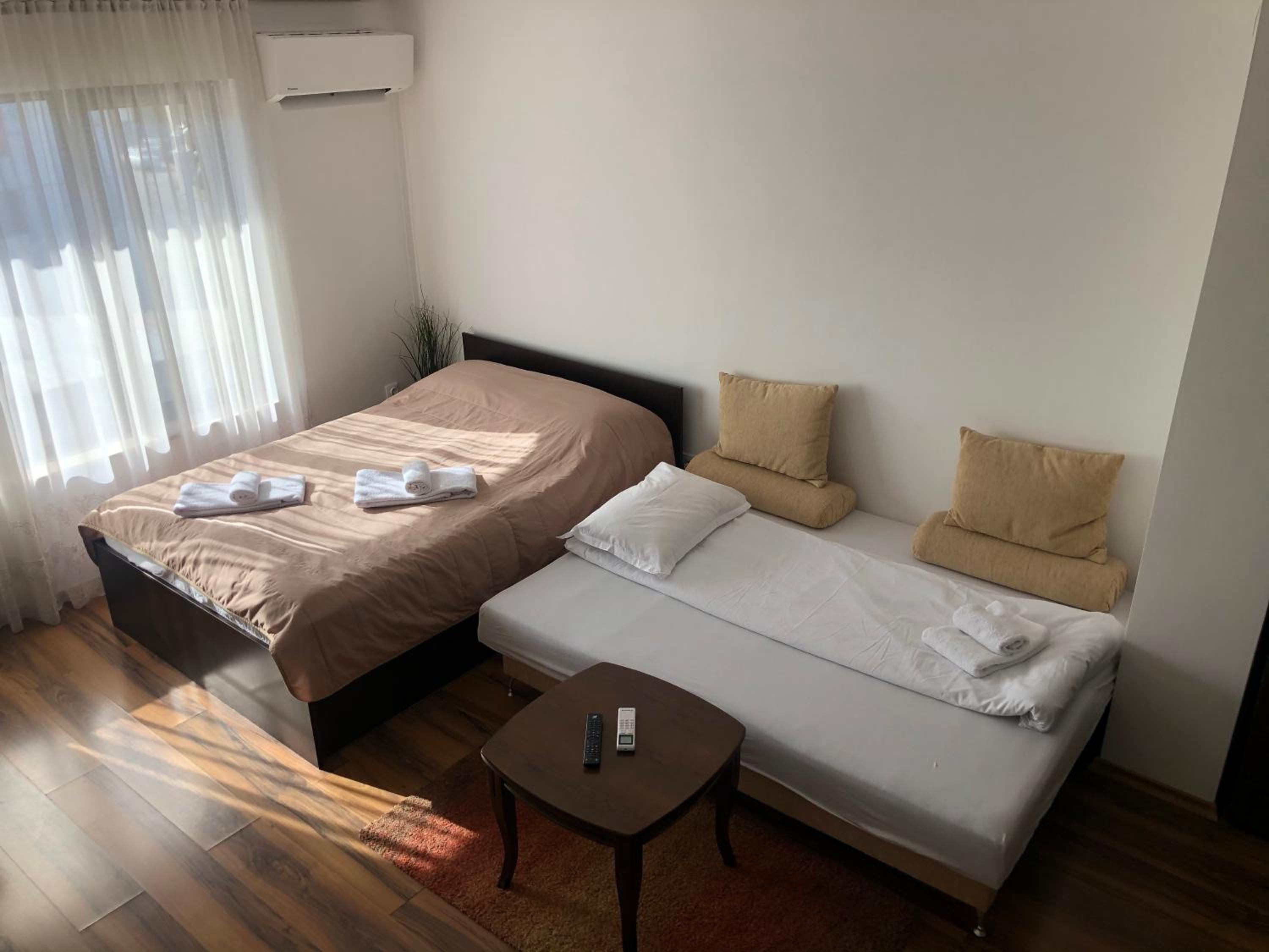 Nickmar Studio-Apartment view 2