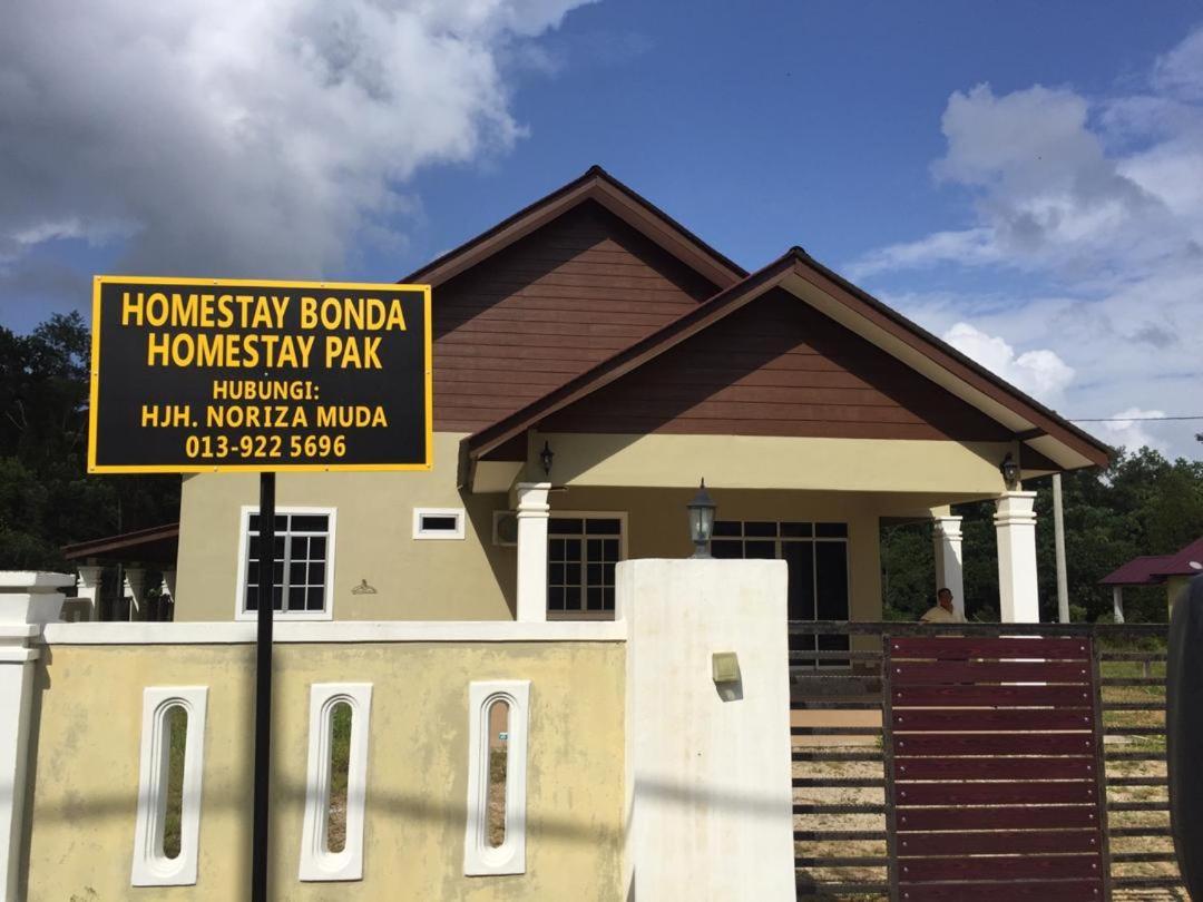 afza homestay Bonda Bukit Besi