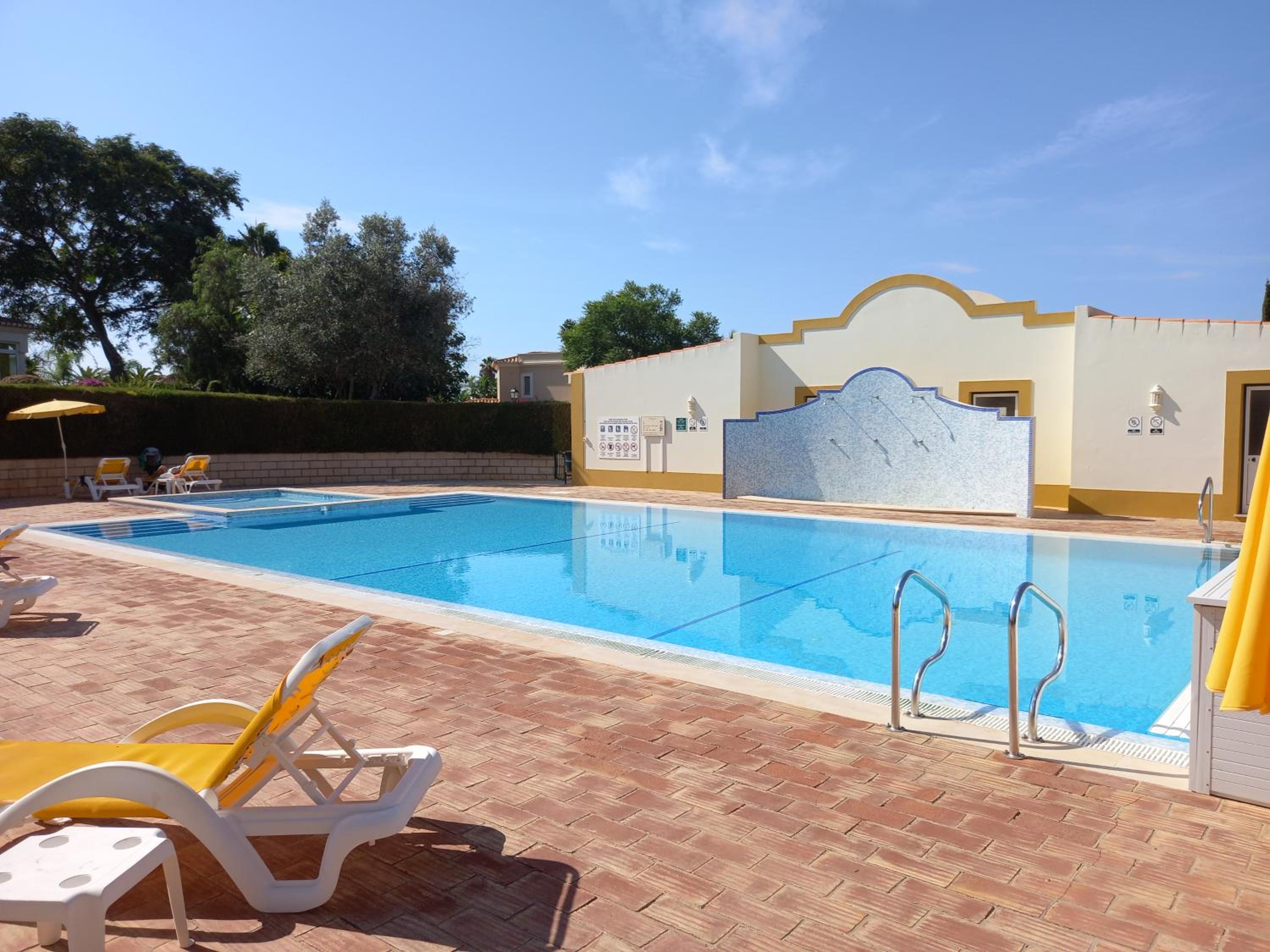 Carvoeiro, 2BR Pestana Gramacho Golf Apartment view 3
