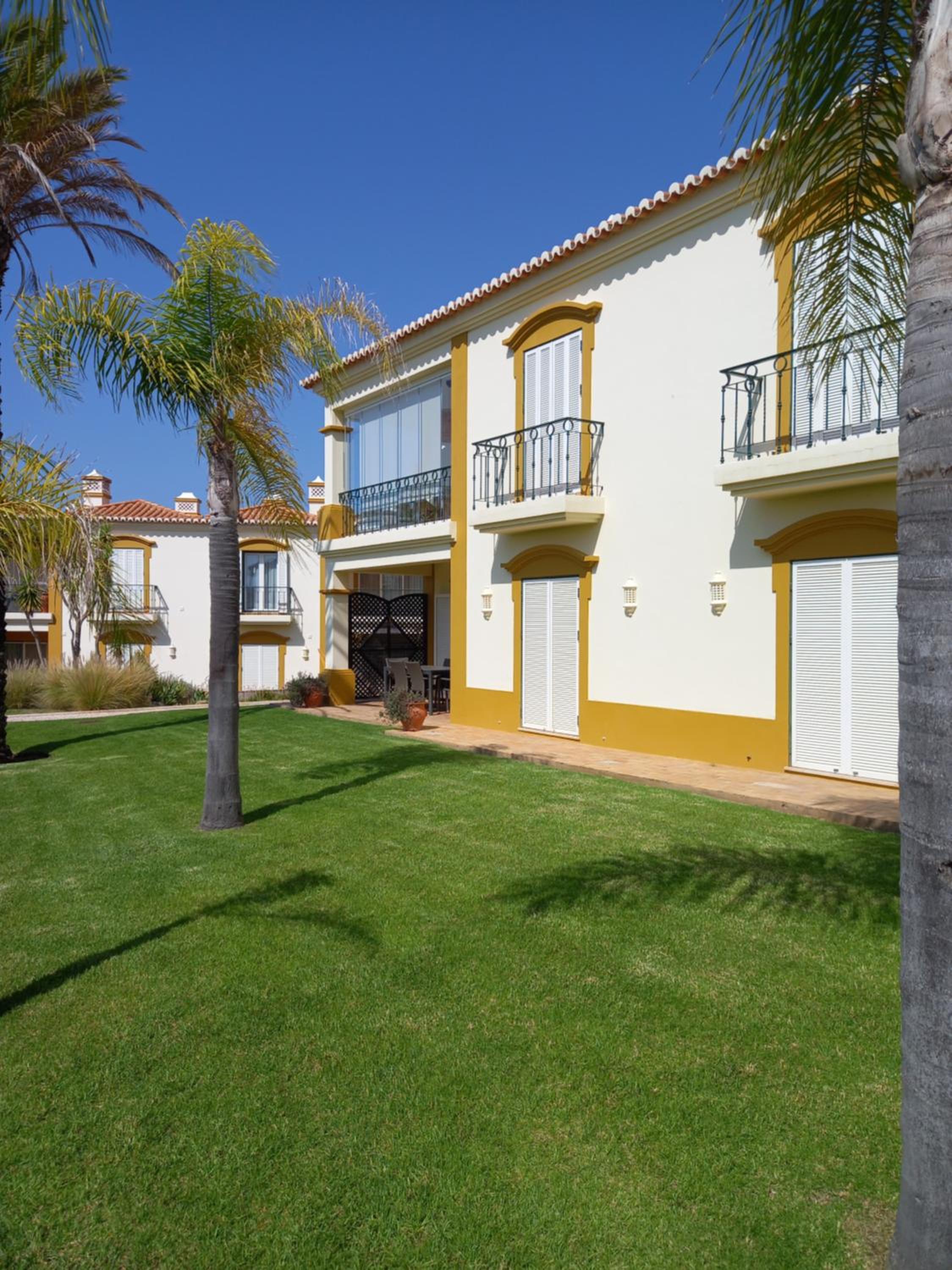 Hotel Carvoeiro, 2BR Pestana Gramacho Golf Apartment - Image 1