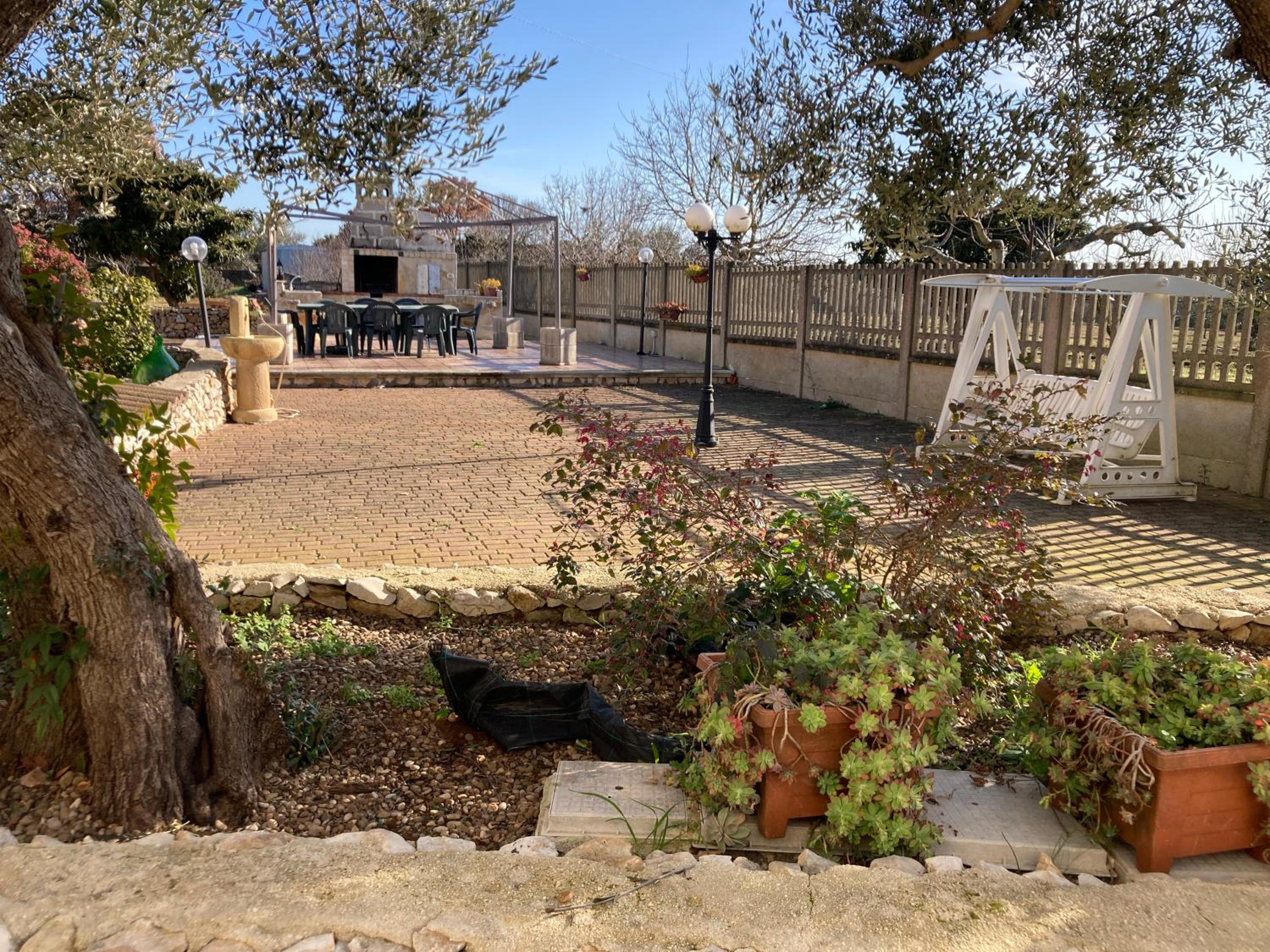Villa Isabella alloggi e camere con parcheggio interno custodito