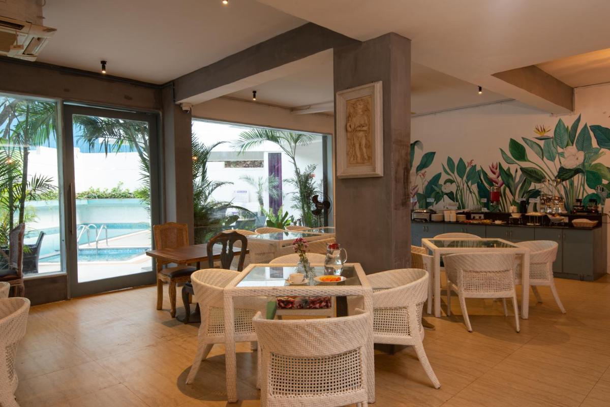 restaurant